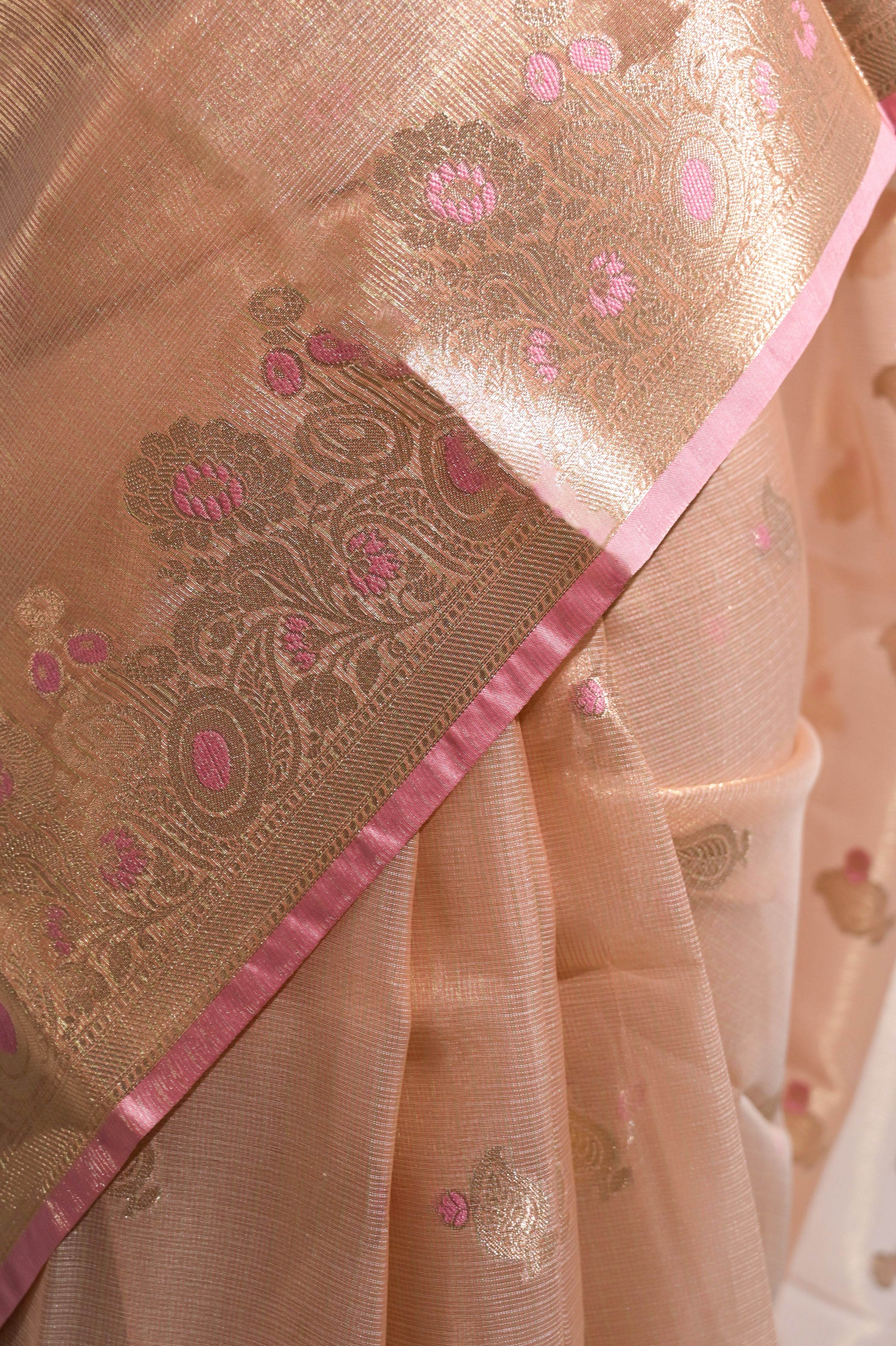 Aaravi I Peach Handloom Tissue Kota Banarasi Saree