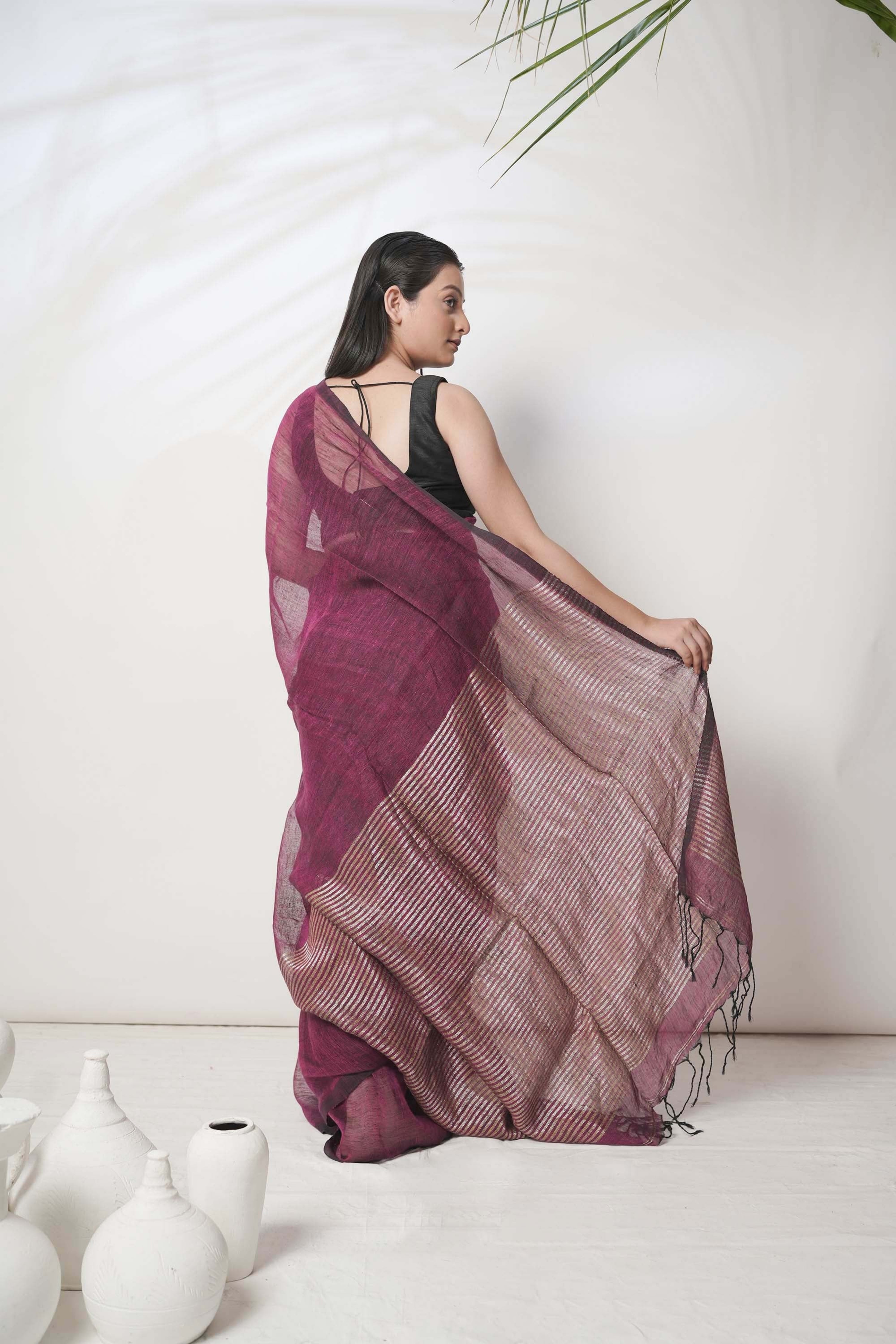 Jhalak I Magenta Linen Handloom Saree