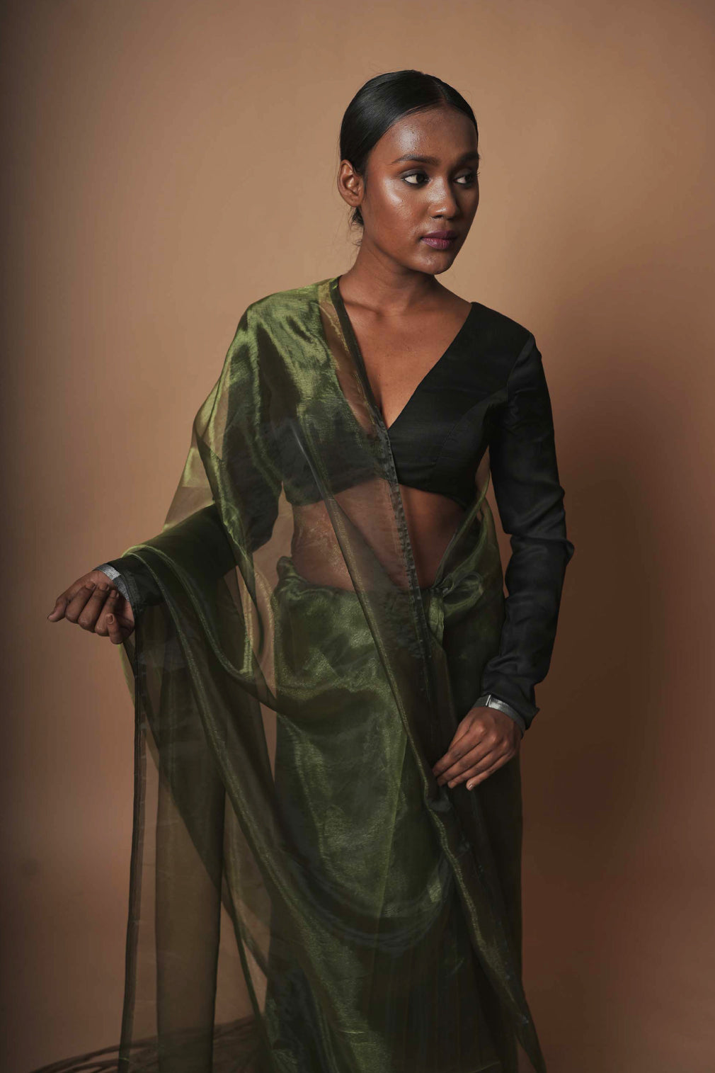 Suhana I Dark green handloom organza saree