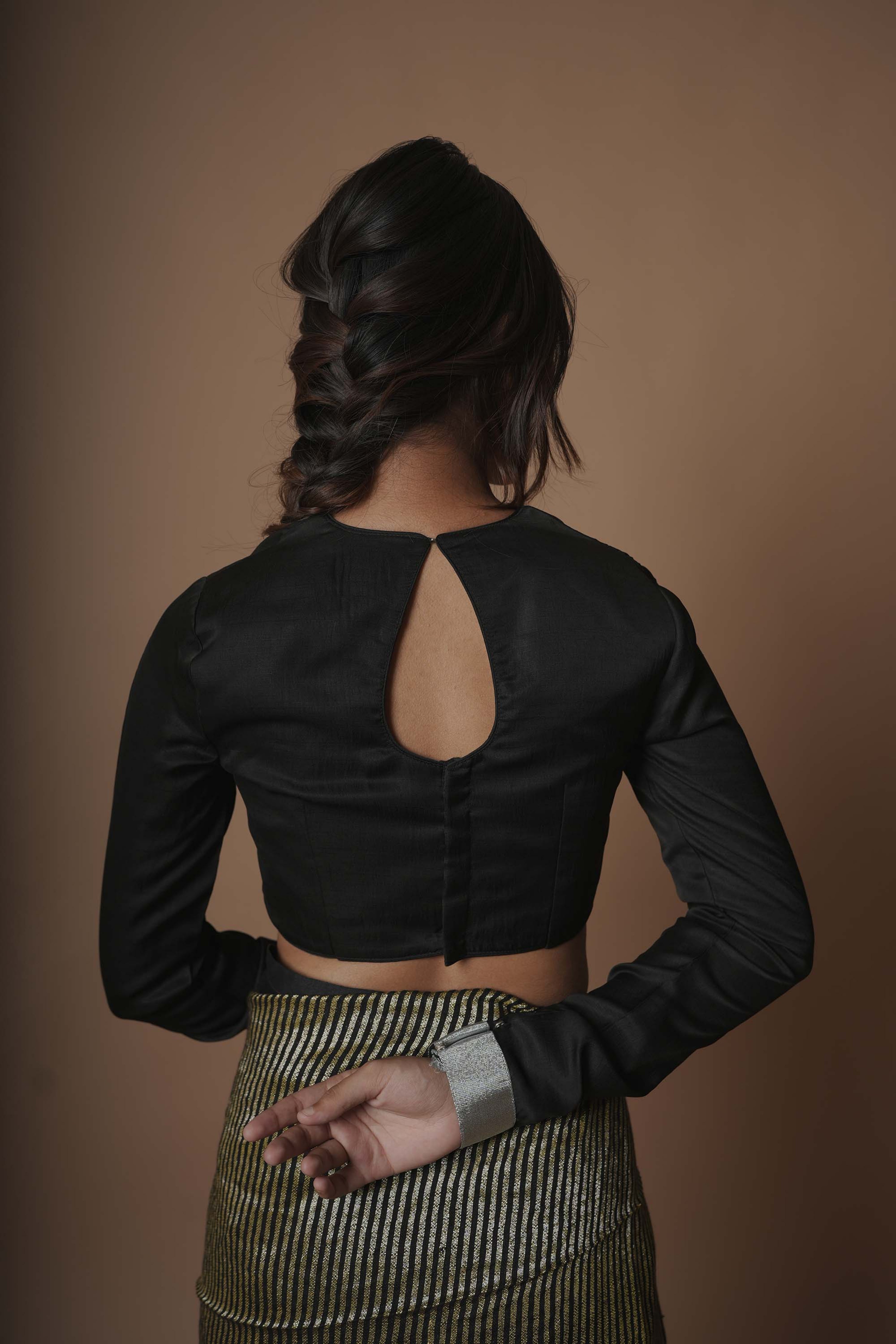 black-coloured-blouse