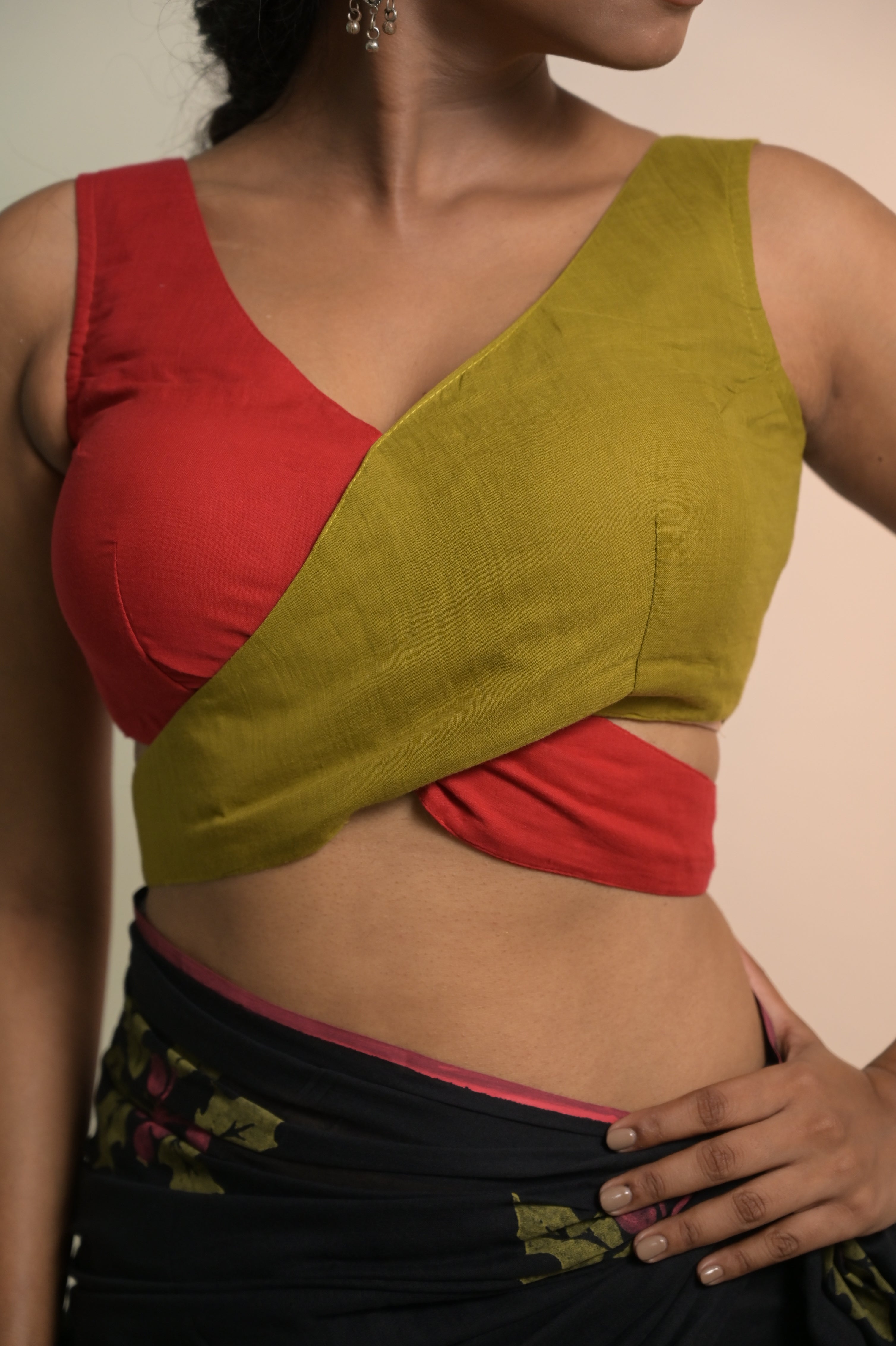 Vanya I Red and Olive Green Dual Colour Handloom Mul Cotton Designer Blouse