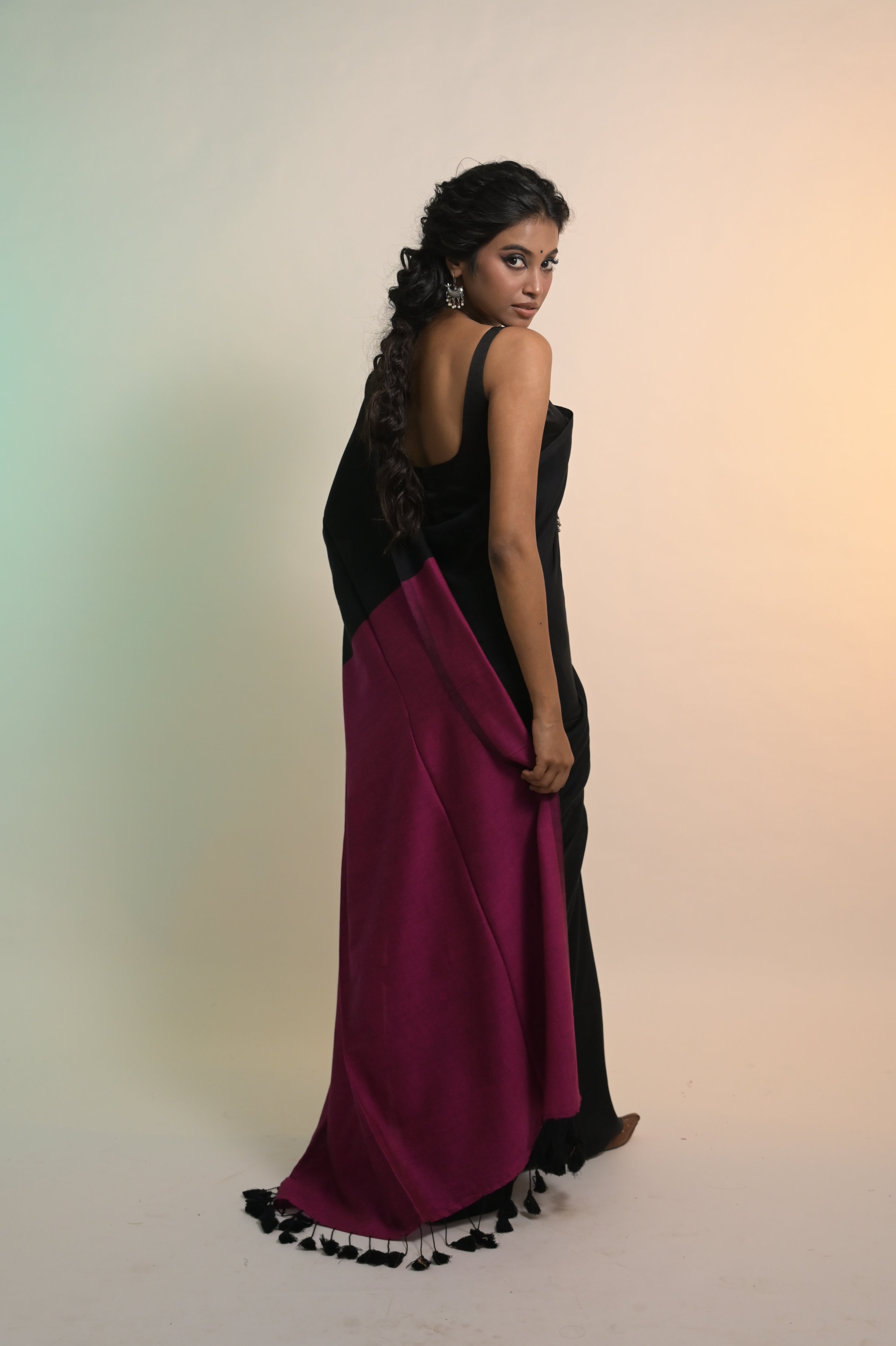 Zindagi ki safar I Black Handloom Cotton Acrylic Saree