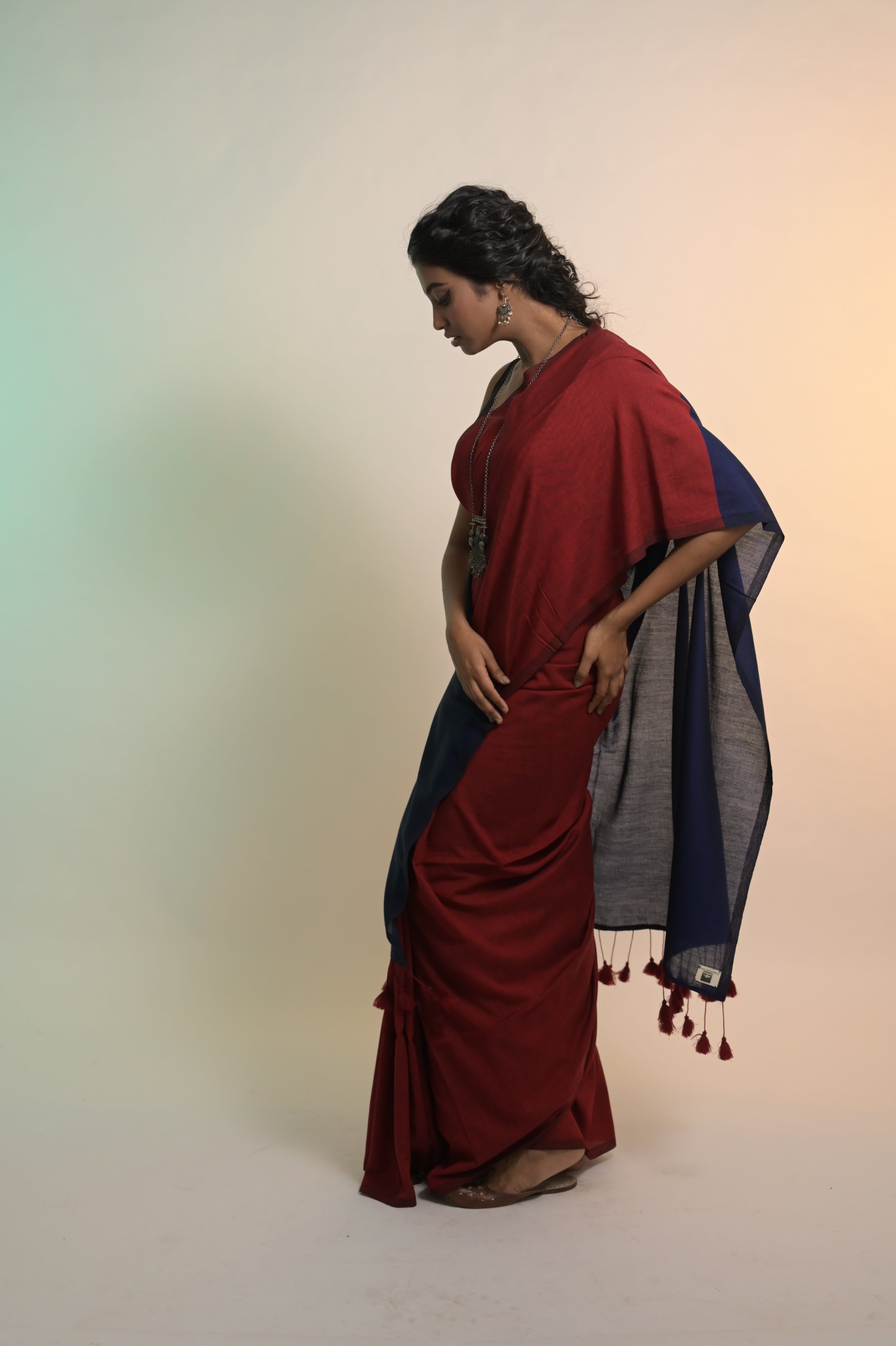 Ishq ke Jharokhe I Red Handloom Cotton Acrylic Saree