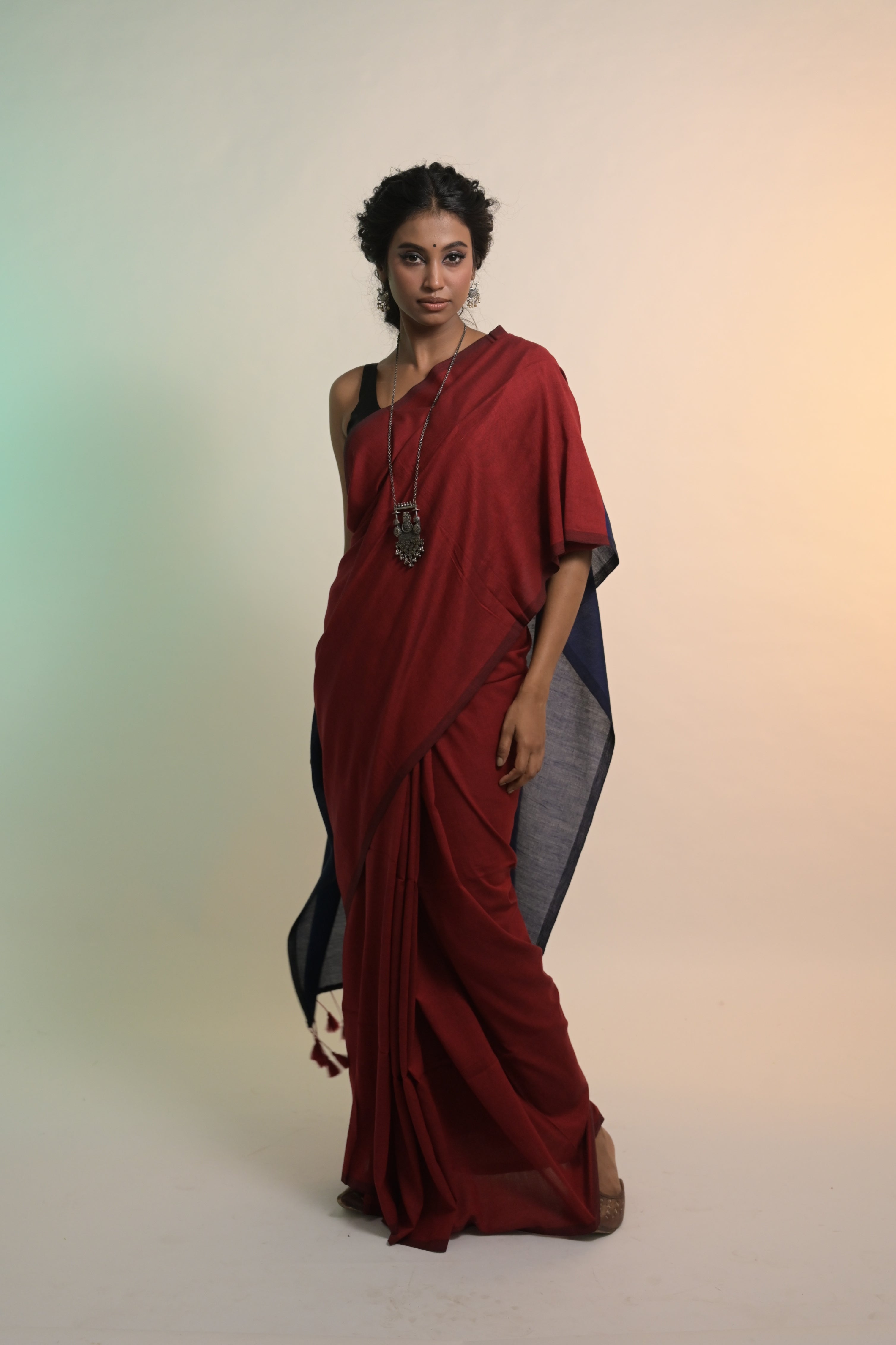 Ishq ke Jharokhe I Red Handloom Cotton Acrylic Saree