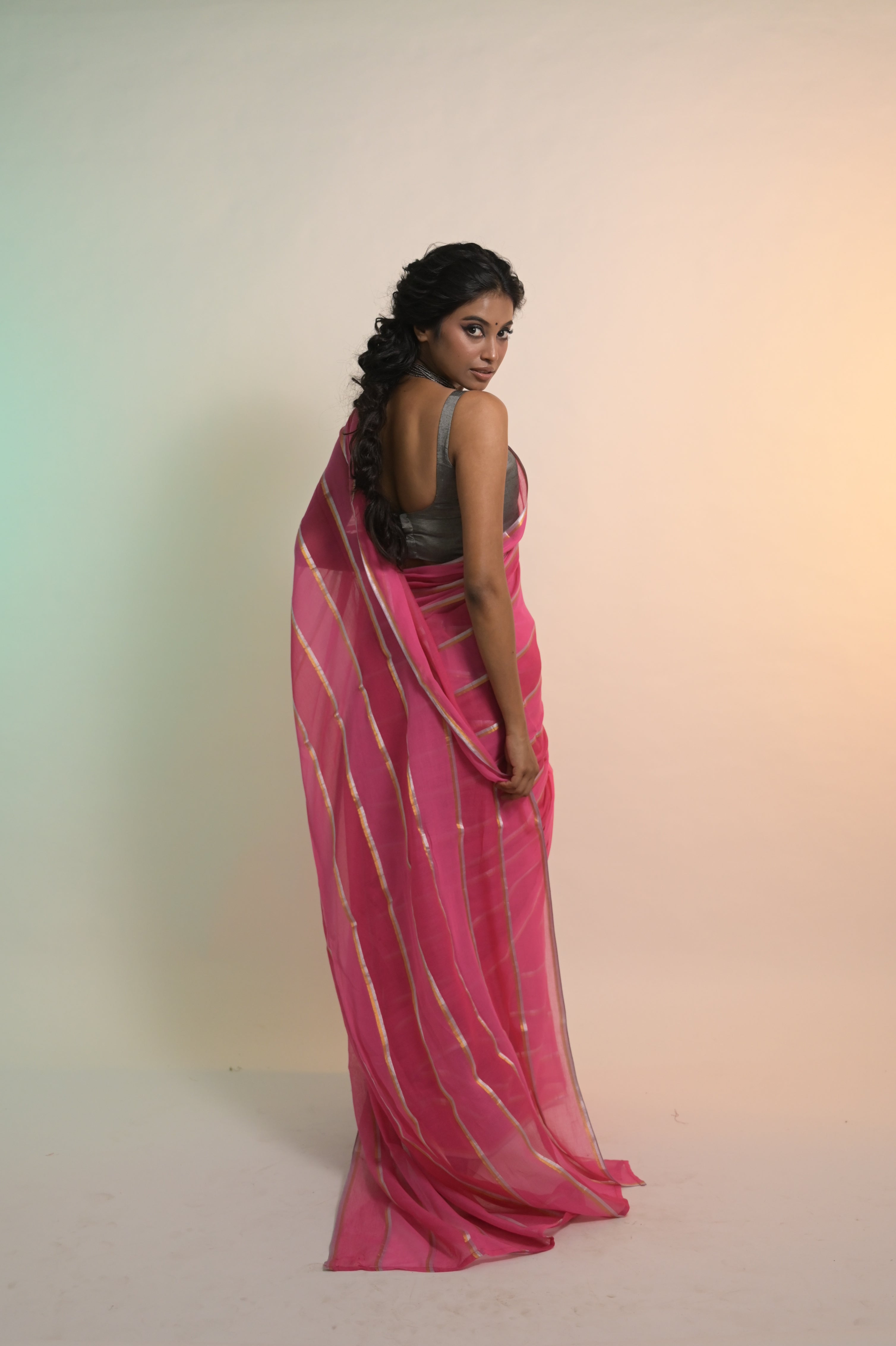 Red and Pink Handloom Mul Cotton Zari Striped Saree With Silver Tissue Sleeveless Blouse Combo(Pankhuri+Kiran)
