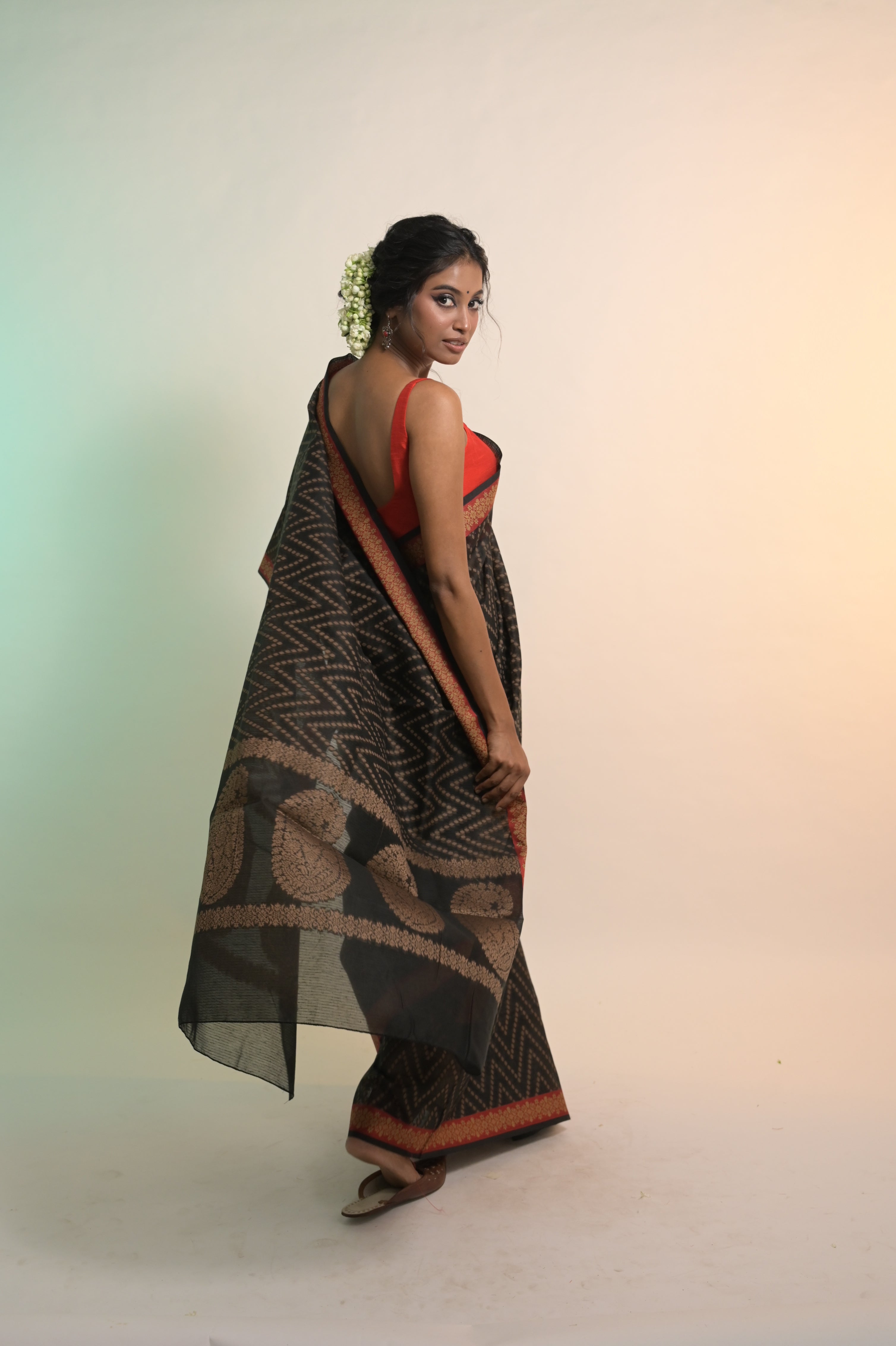 Ruchika I Black Handloom Cotton Bandhni Printed Saree