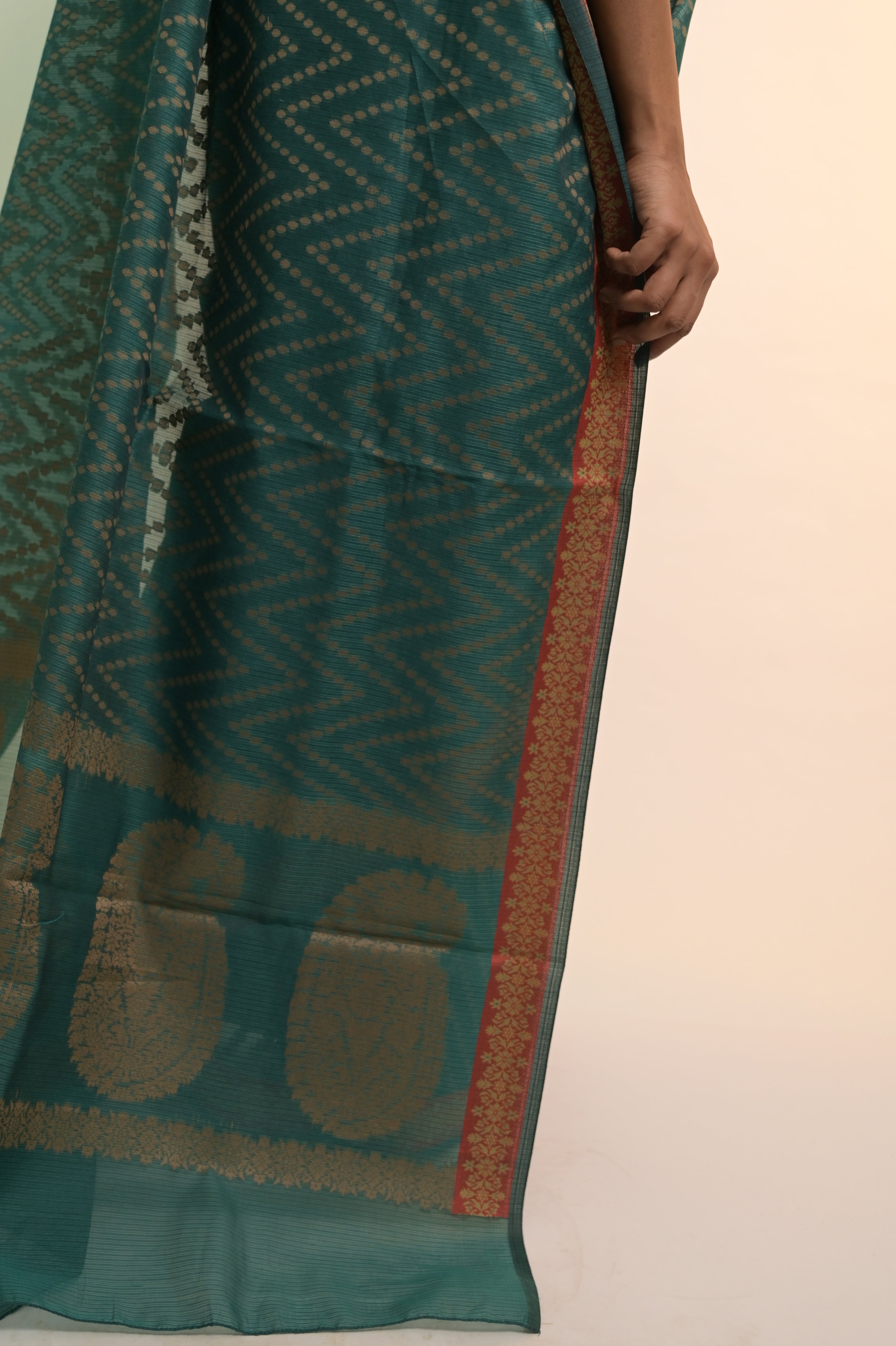 Srishti I Sea Green Handloom Cotton Saree with Floral Banarasi Border