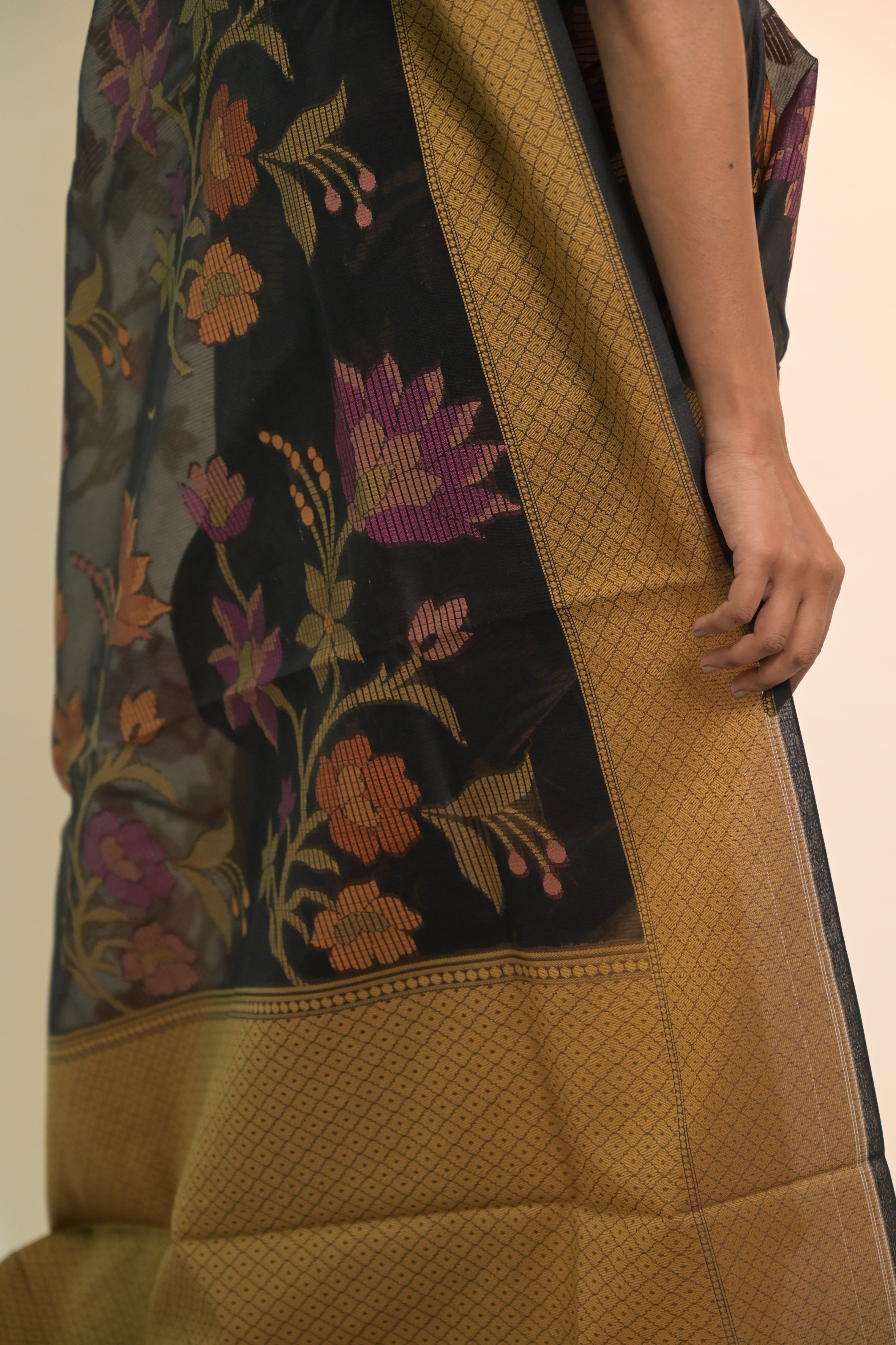 Suvanya I Black Handloom Cotton Saree with Multicolour Floral Jaal Motifs
