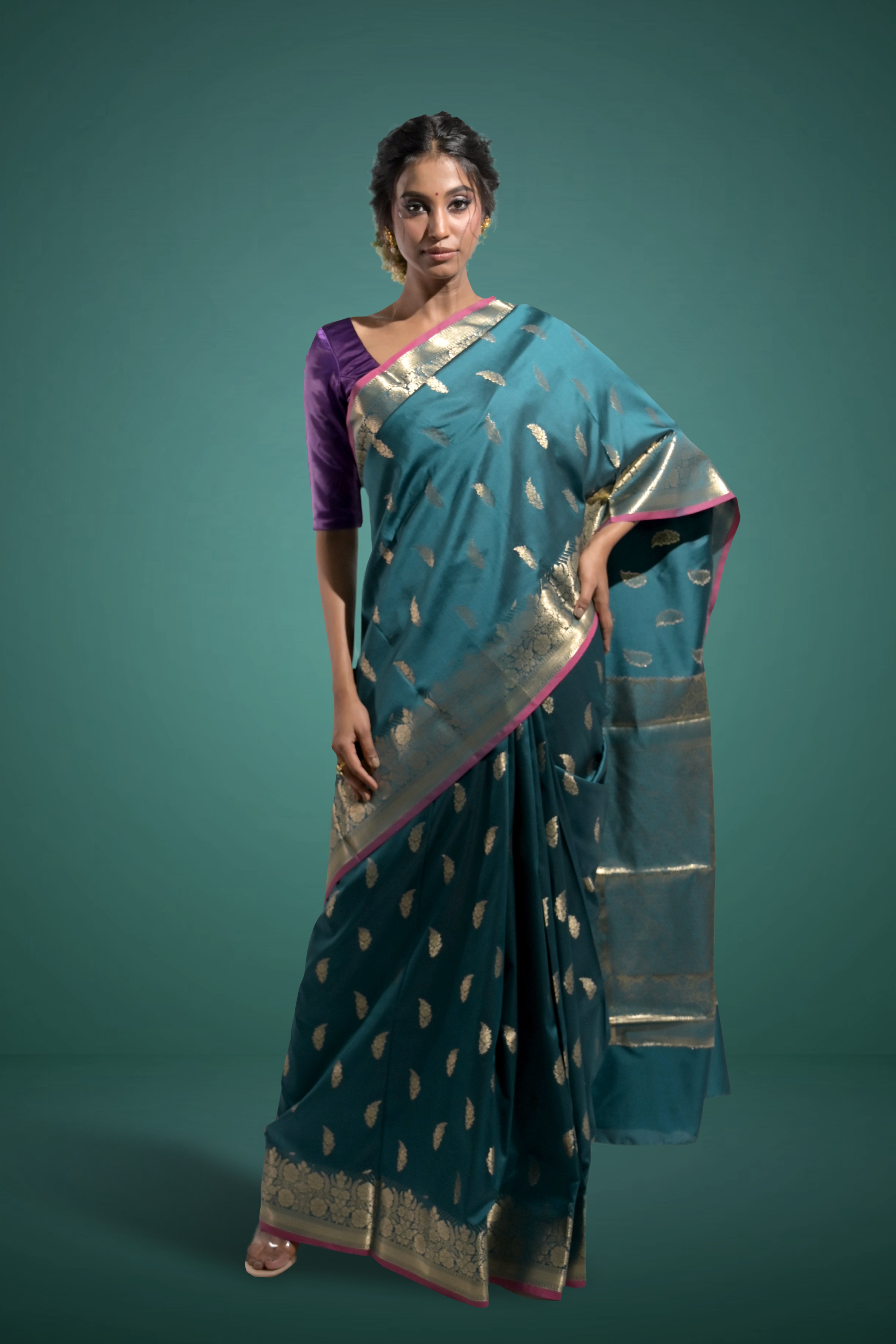 Hara Raunaq I Rama Green Handloom Silk Banarasi Saree with floral zari border and Butis