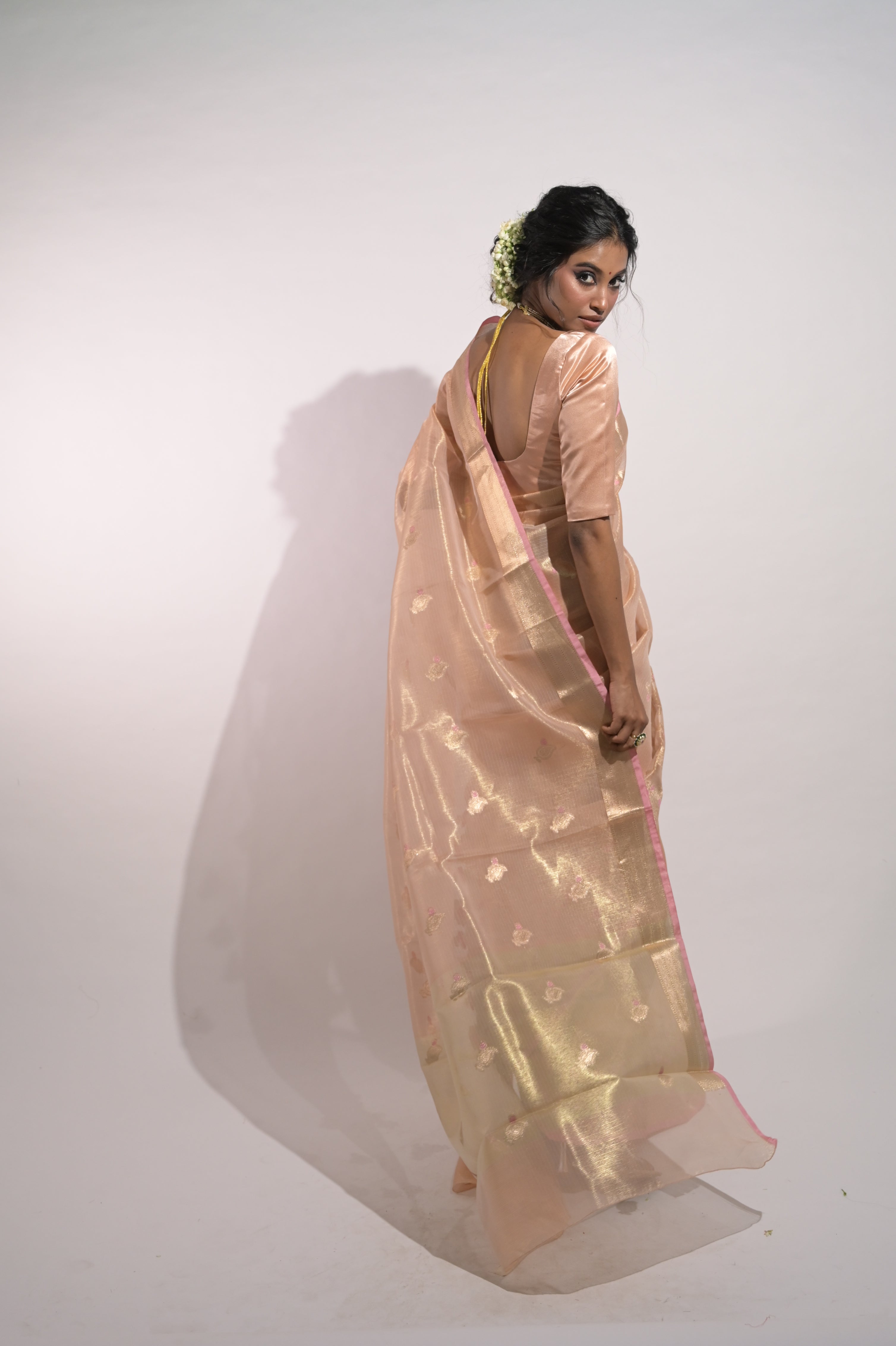 Aaravi I Peach Handloom Tissue Kota Banarasi Saree