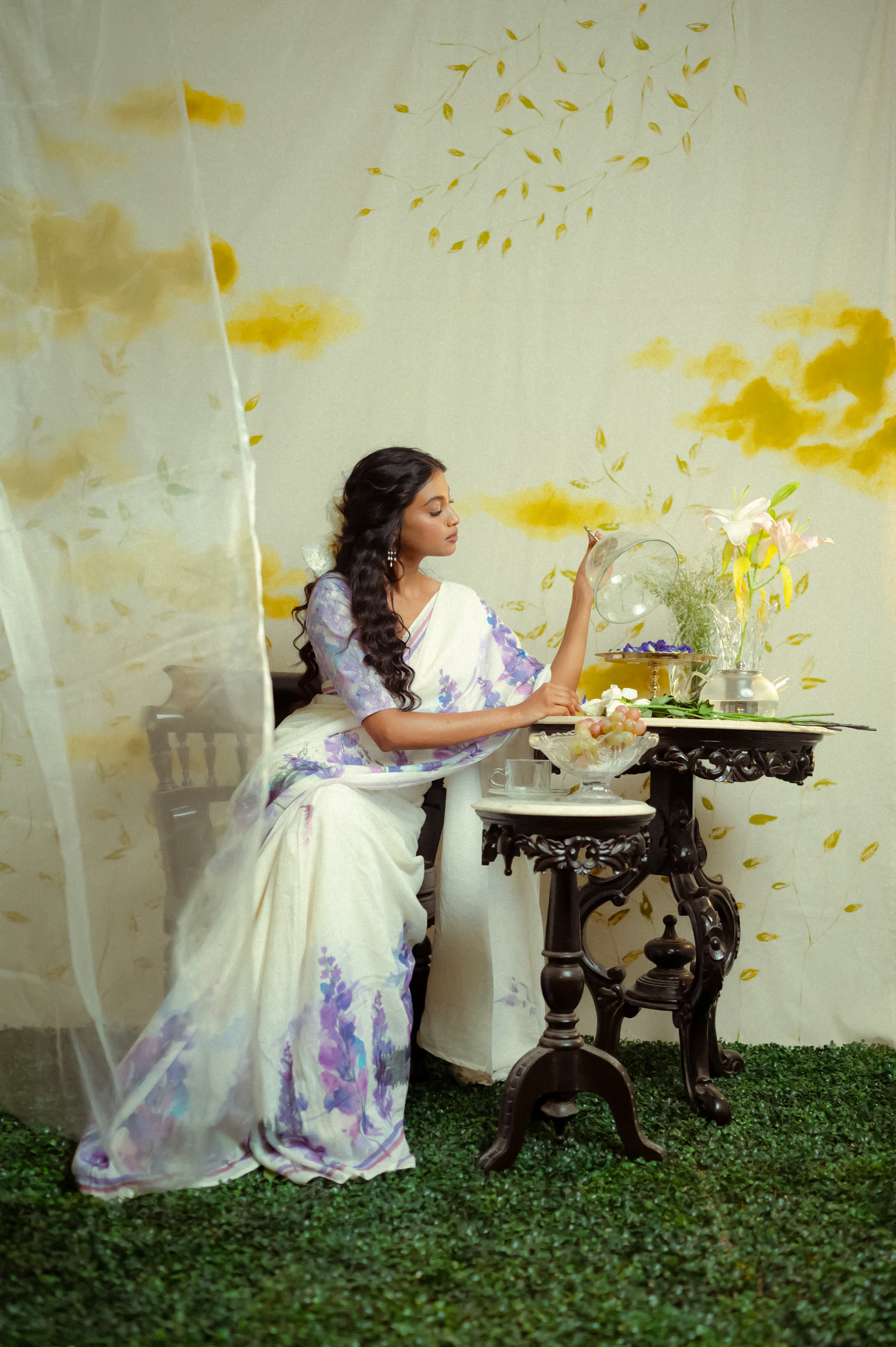 White Handwoven linen scenic printed saree with ready to wear floral printed designer blouse combo(Neelkuranji + Juhi)