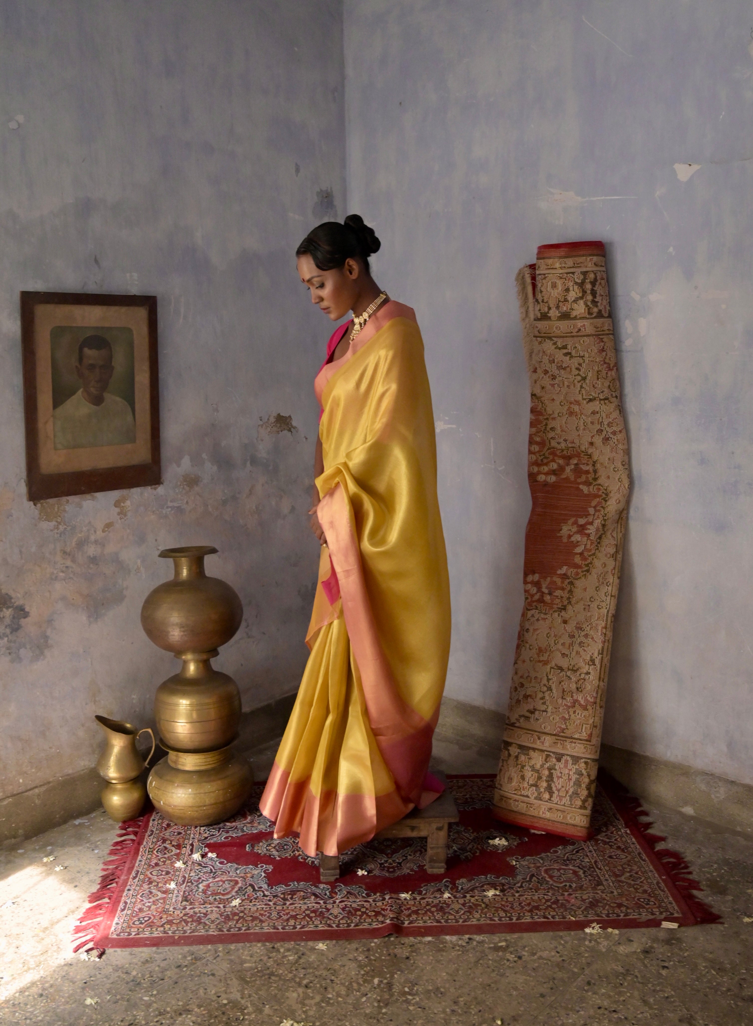 Kashiyaa I Yellow Handloom Brocade Banarasi Saree with Zari Border