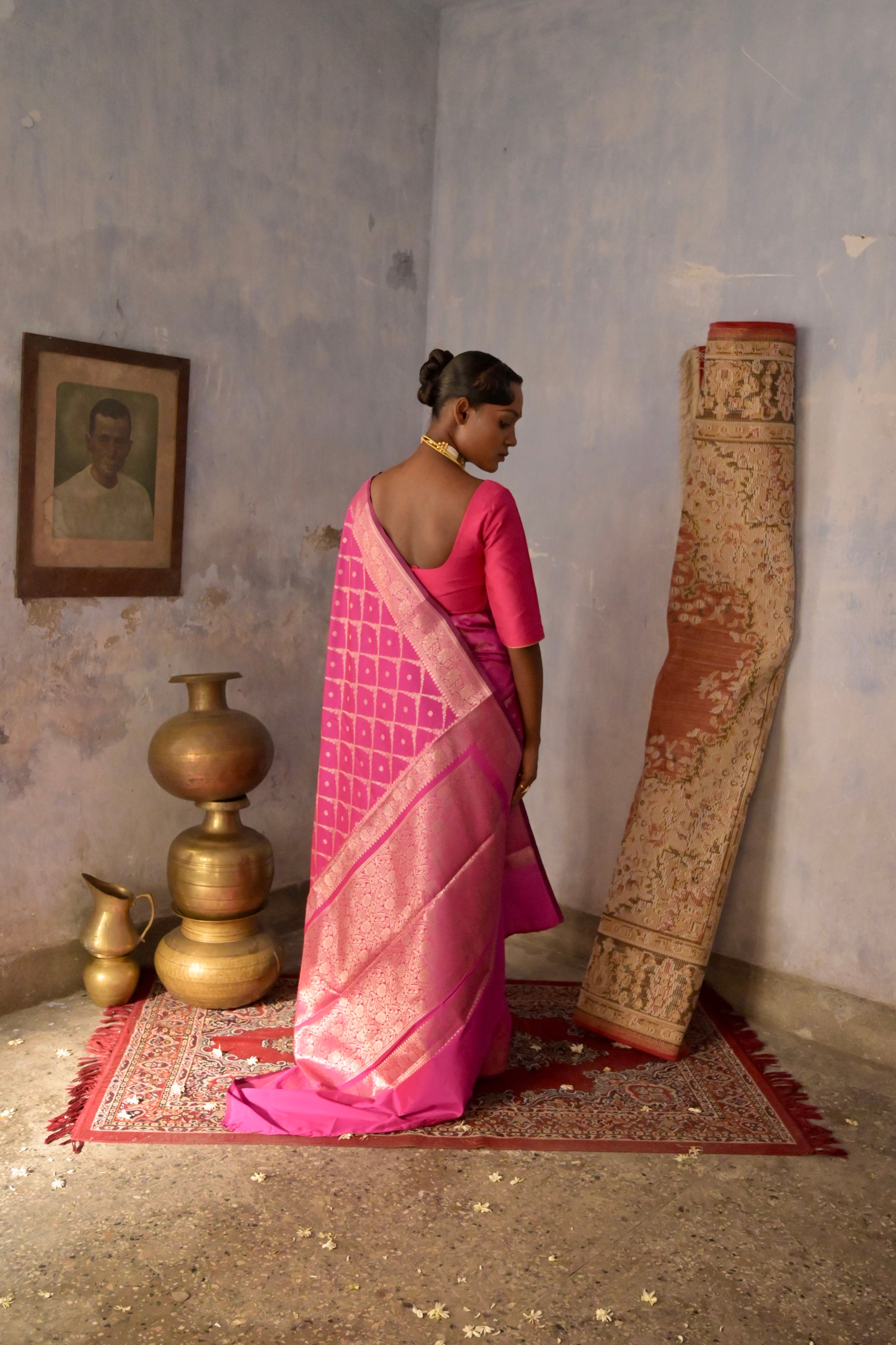 Niyara I Rani pink Handloom silk Jaal Banarasi Saree with floral Zari Border