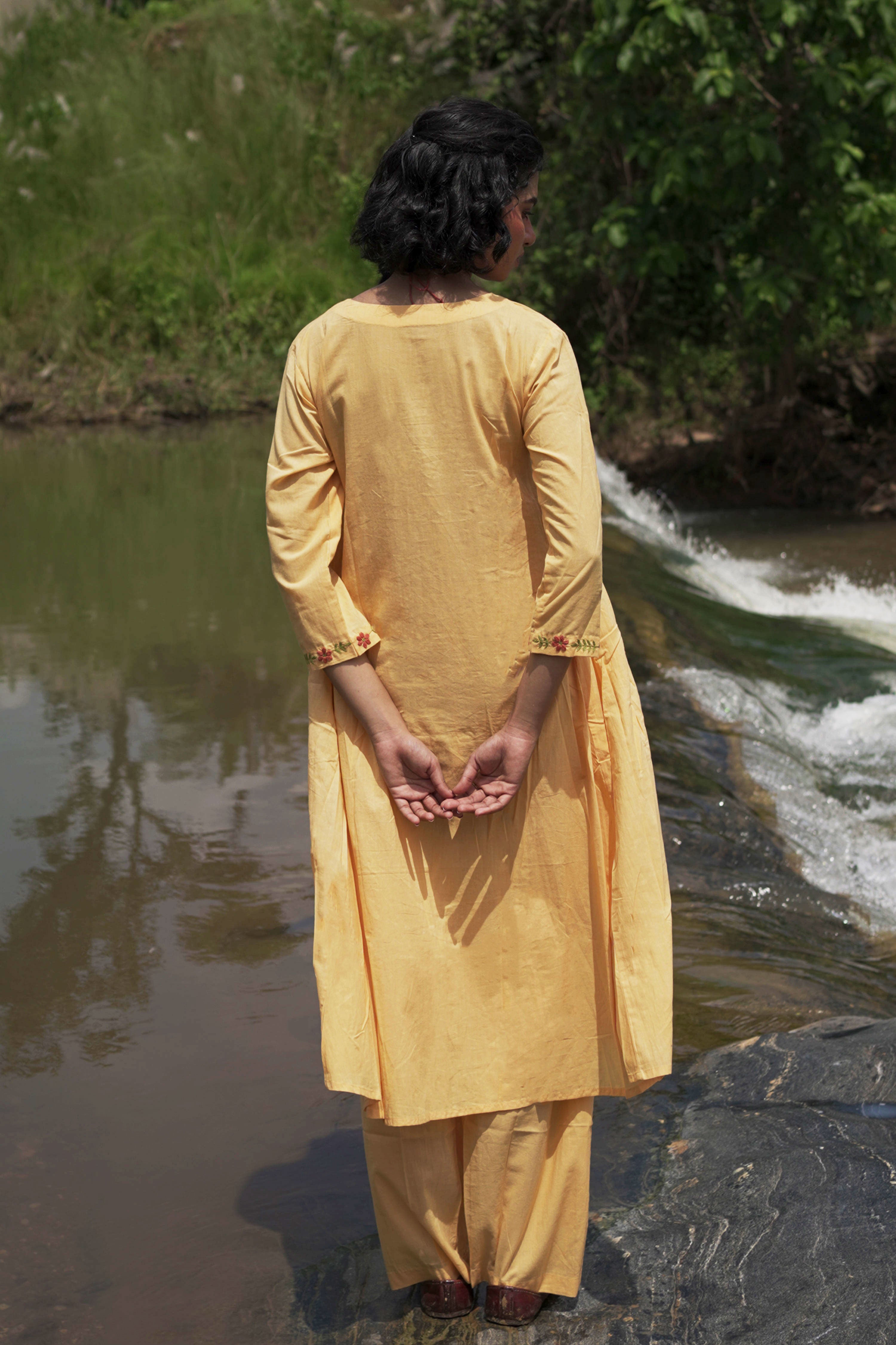 Hiya I Yellow Cotton Hand embroidered Kurta-pant set