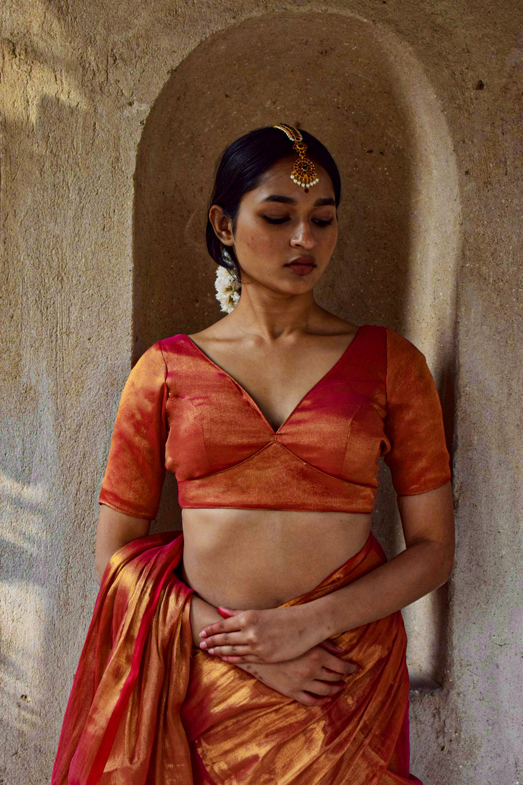 Handwoven Pink Tissue Sarree with Ready to Wear Pink Blouse Combo (Maya & Magenta Groove)