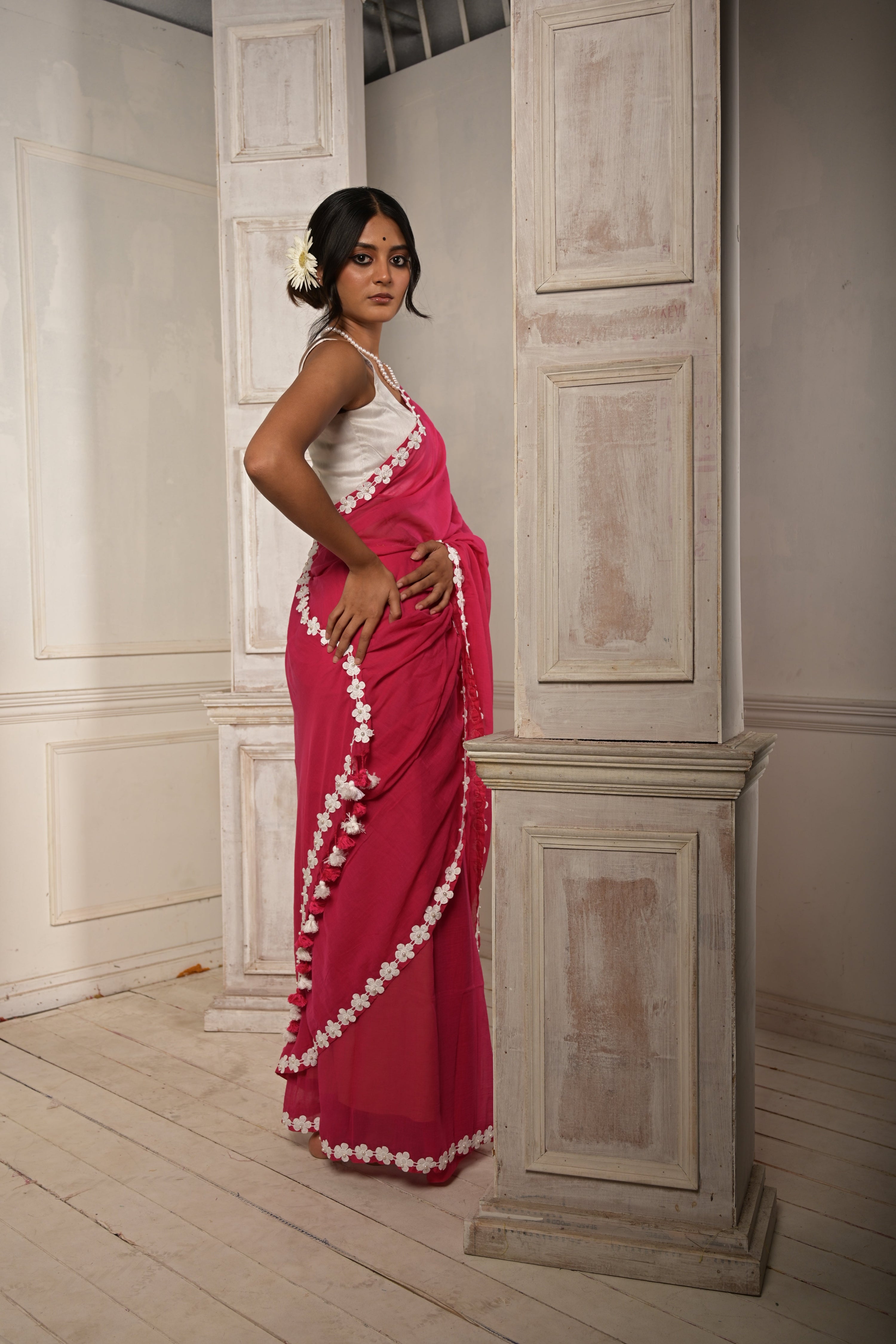 hot-pink-cotton-saree-with-floral-lace-border-and-tassels