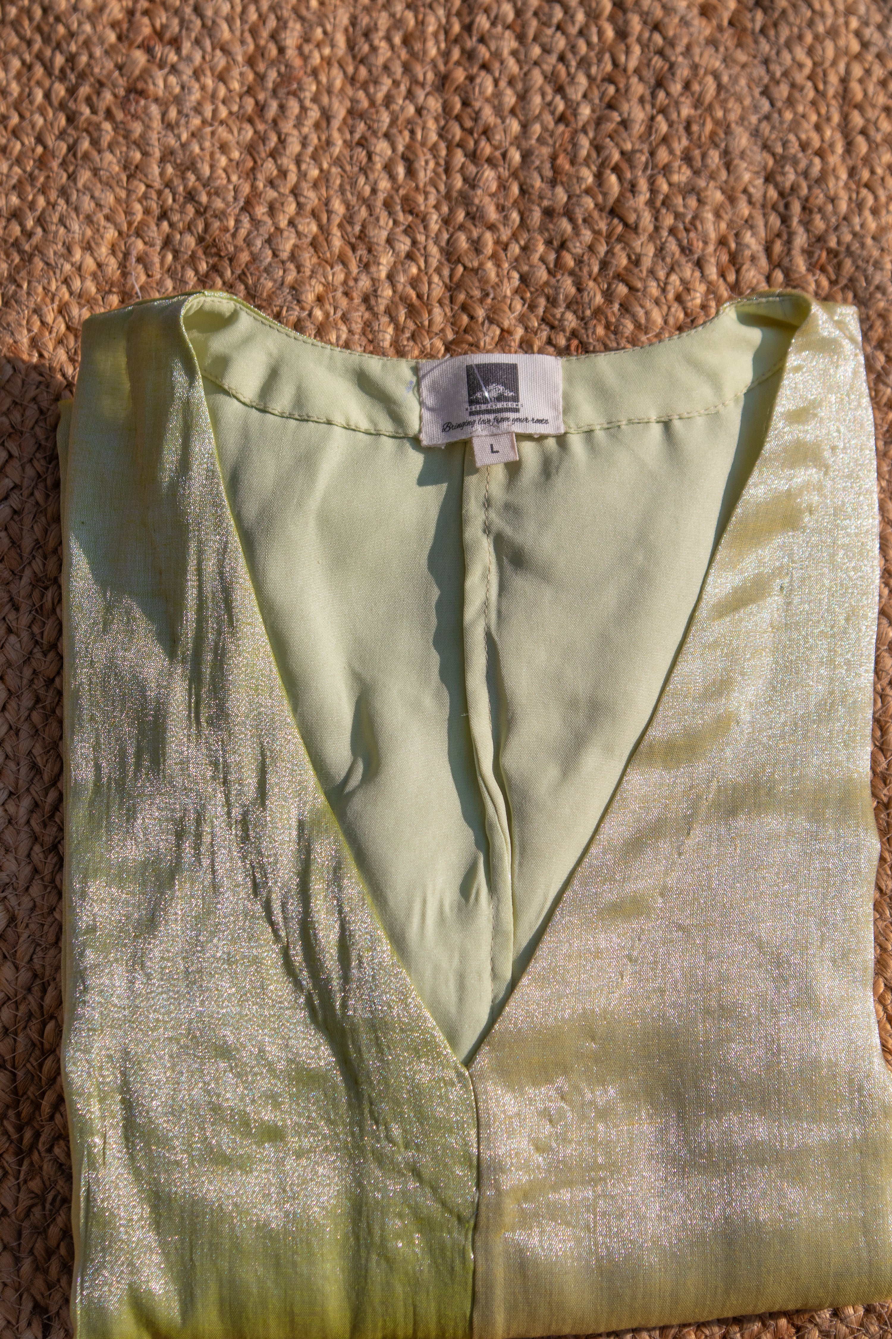 Akshata I Neon green and neon olive handloom tissue kurta pant set with Dupatta