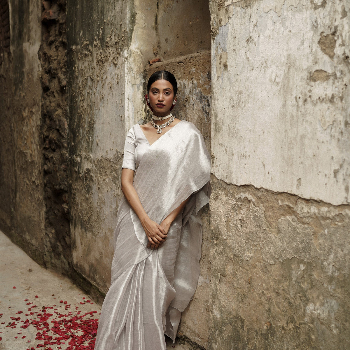 Handwoven White Tissue Saree with Ready to Wear White Tissue Blouse Combo  (Milky Way Galaxy Dhruv Tara)