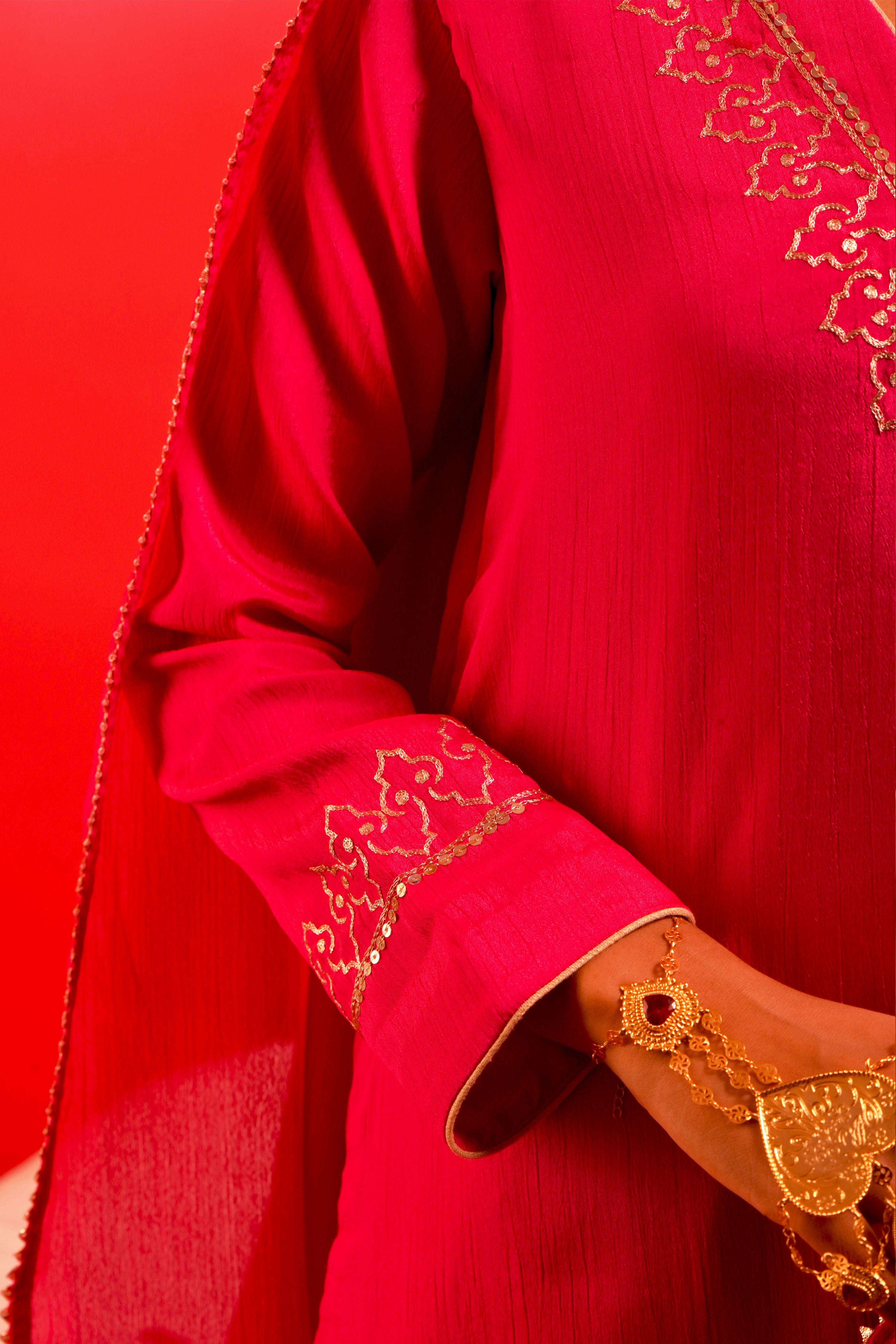 Saaz I Hot Pink chinon hand embroidered kurta pant set with dupatta