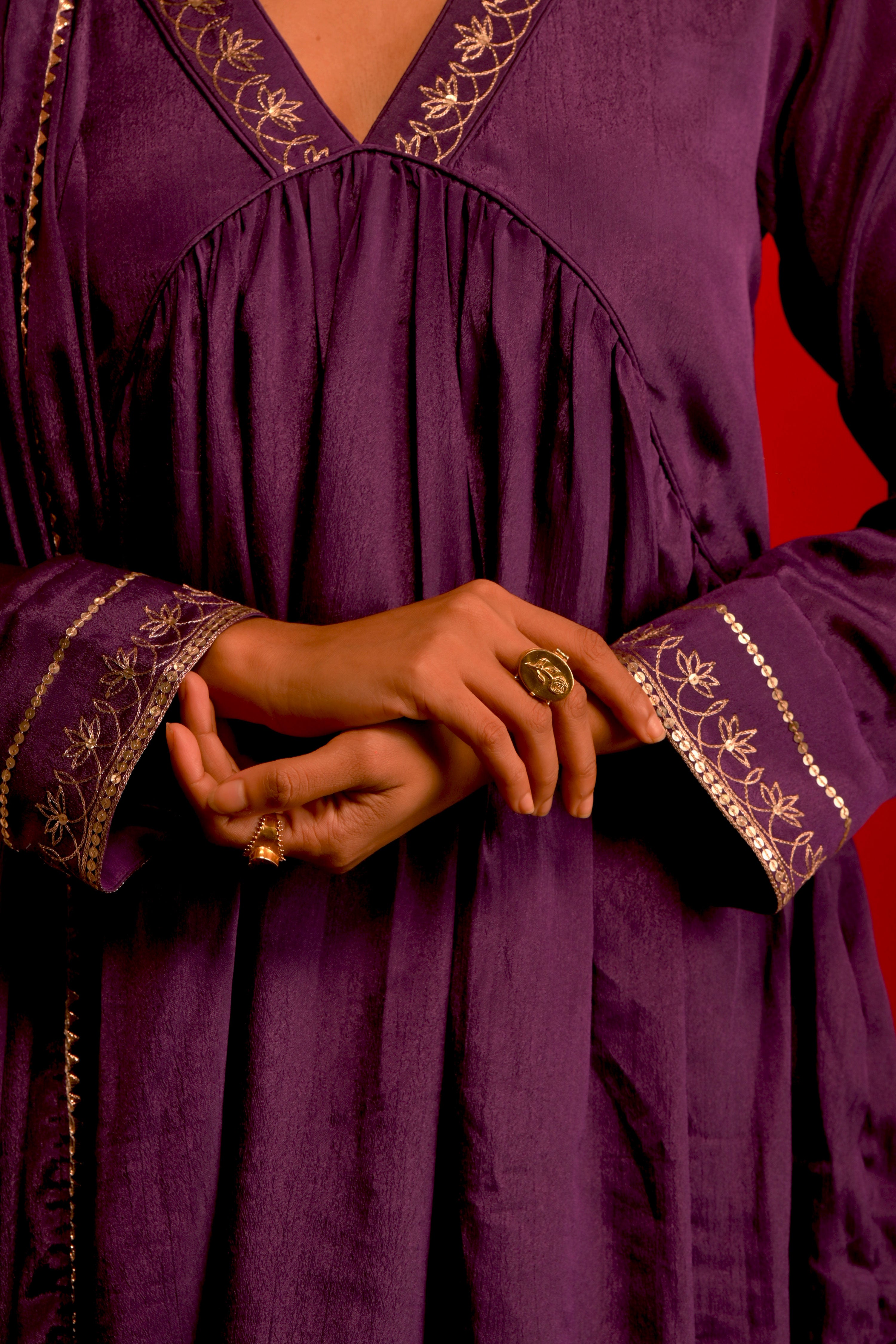 Preet I Purple chinon hand embroidered kurta pant set with dupatta