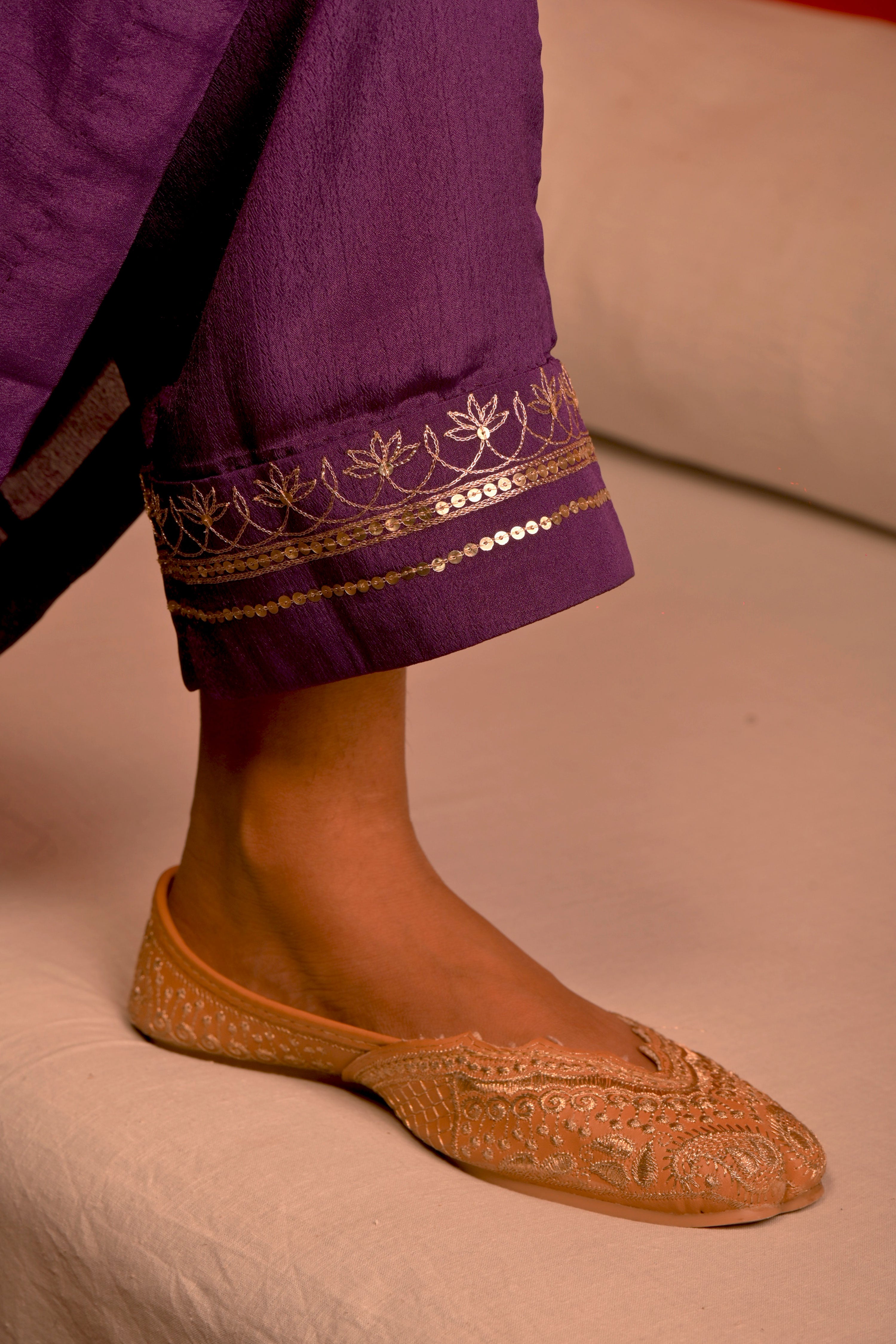 Preet I Purple chinon hand embroidered kurta pant set with dupatta