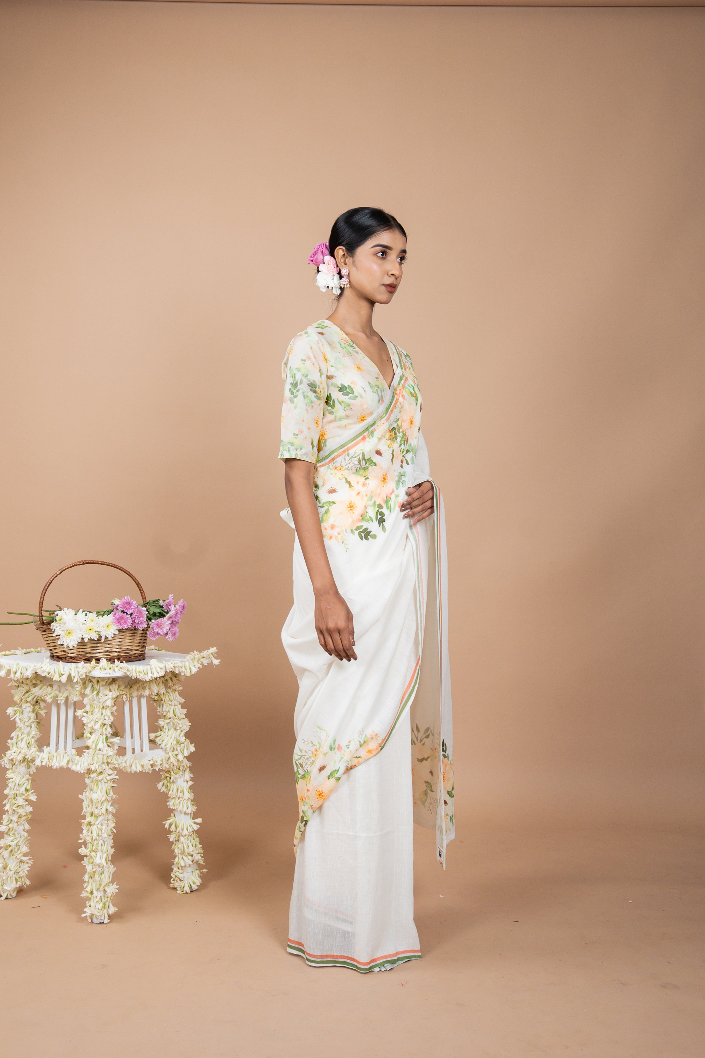 Paarijat I White Handloom Linen Saree with Peach Floral Print