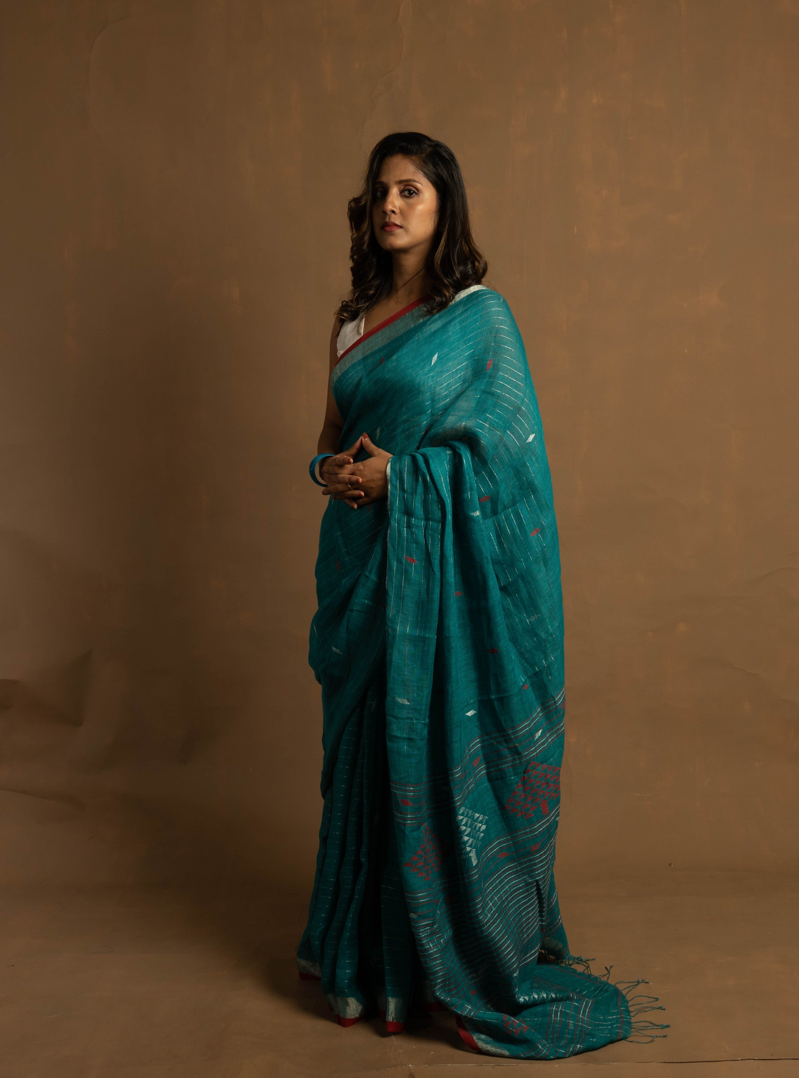 Turquoise Samundar I Handloom  Blue Linen Jamdani Saree