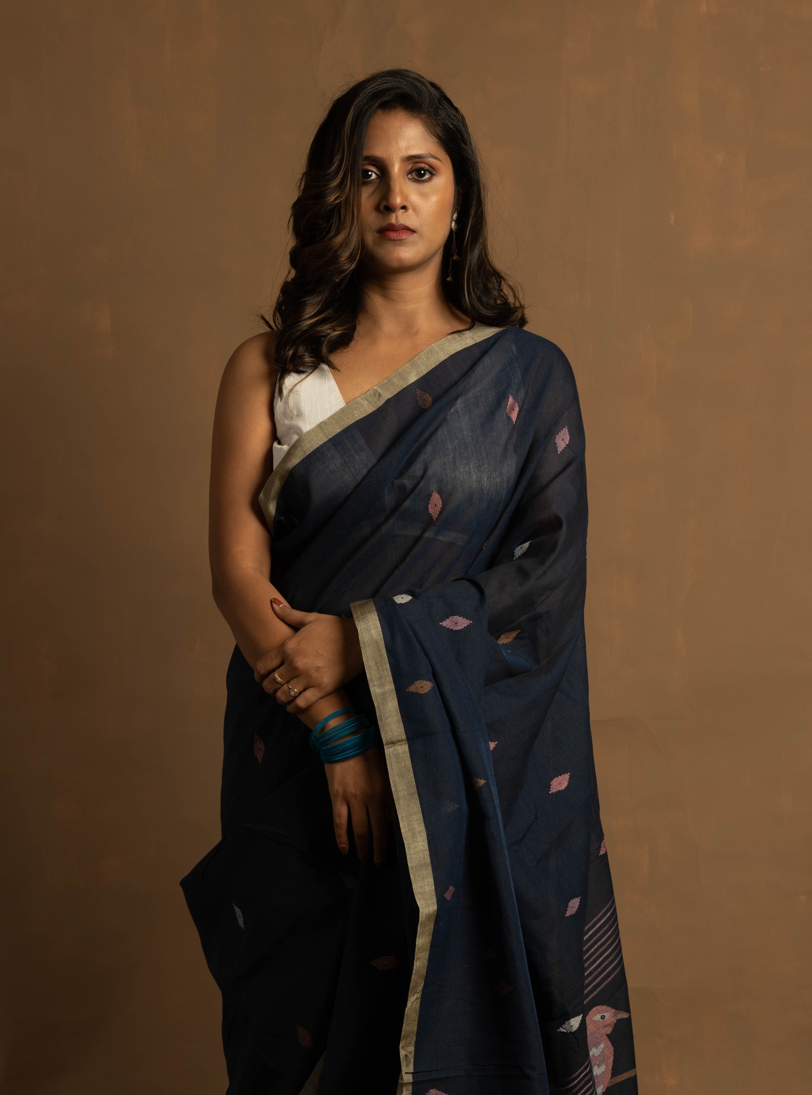 Ladies Navy Blue Designer Handloom Cotton Weaving Saree  Manufacturer,Supplier,Wholesale