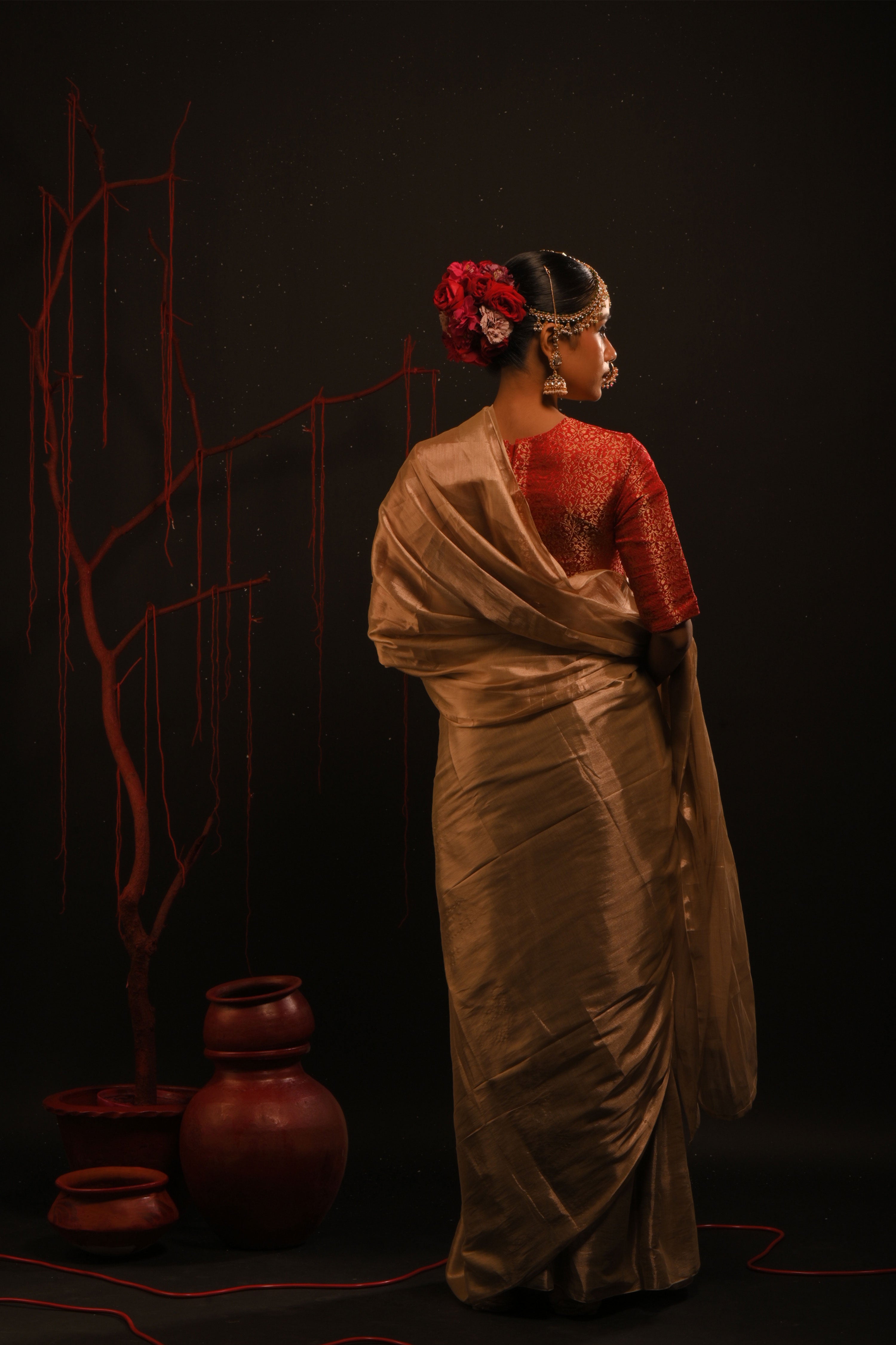 Devyani I Rose gold handwoven tissue saree