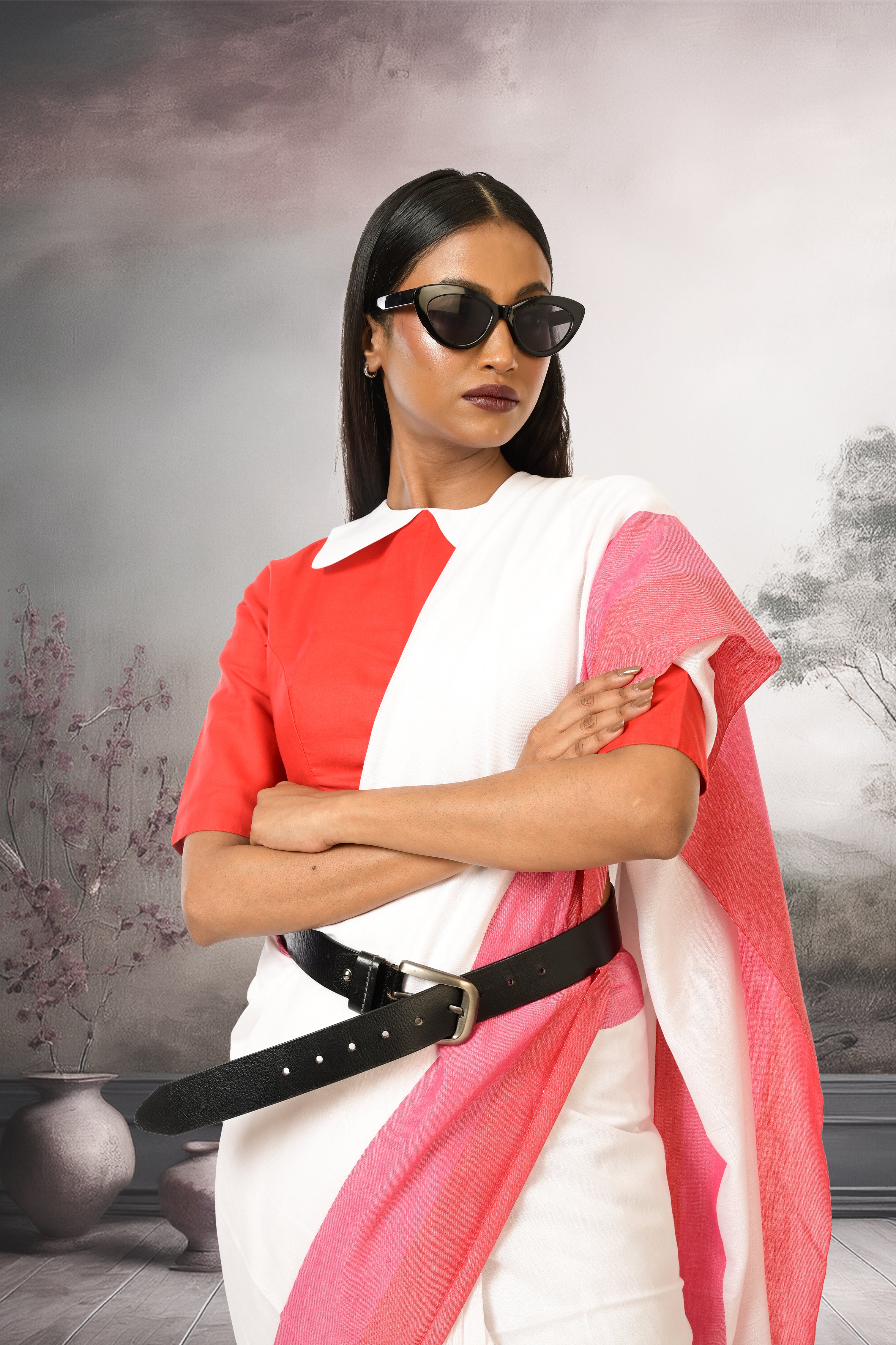White Radiance I White Handloom Acrylic Cotton Saree with Red and Pink Border