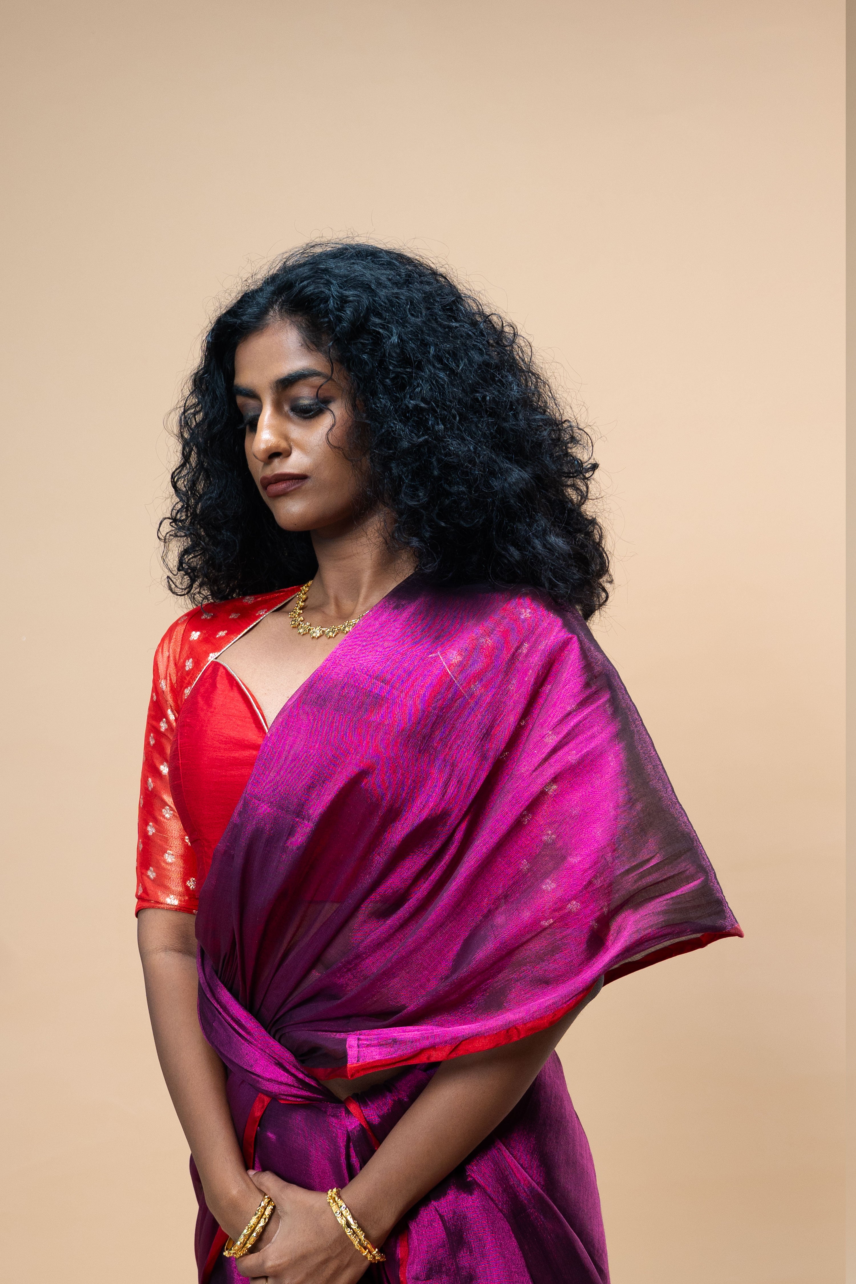 Yami I Red brocade silk blouse with sweetheart neck