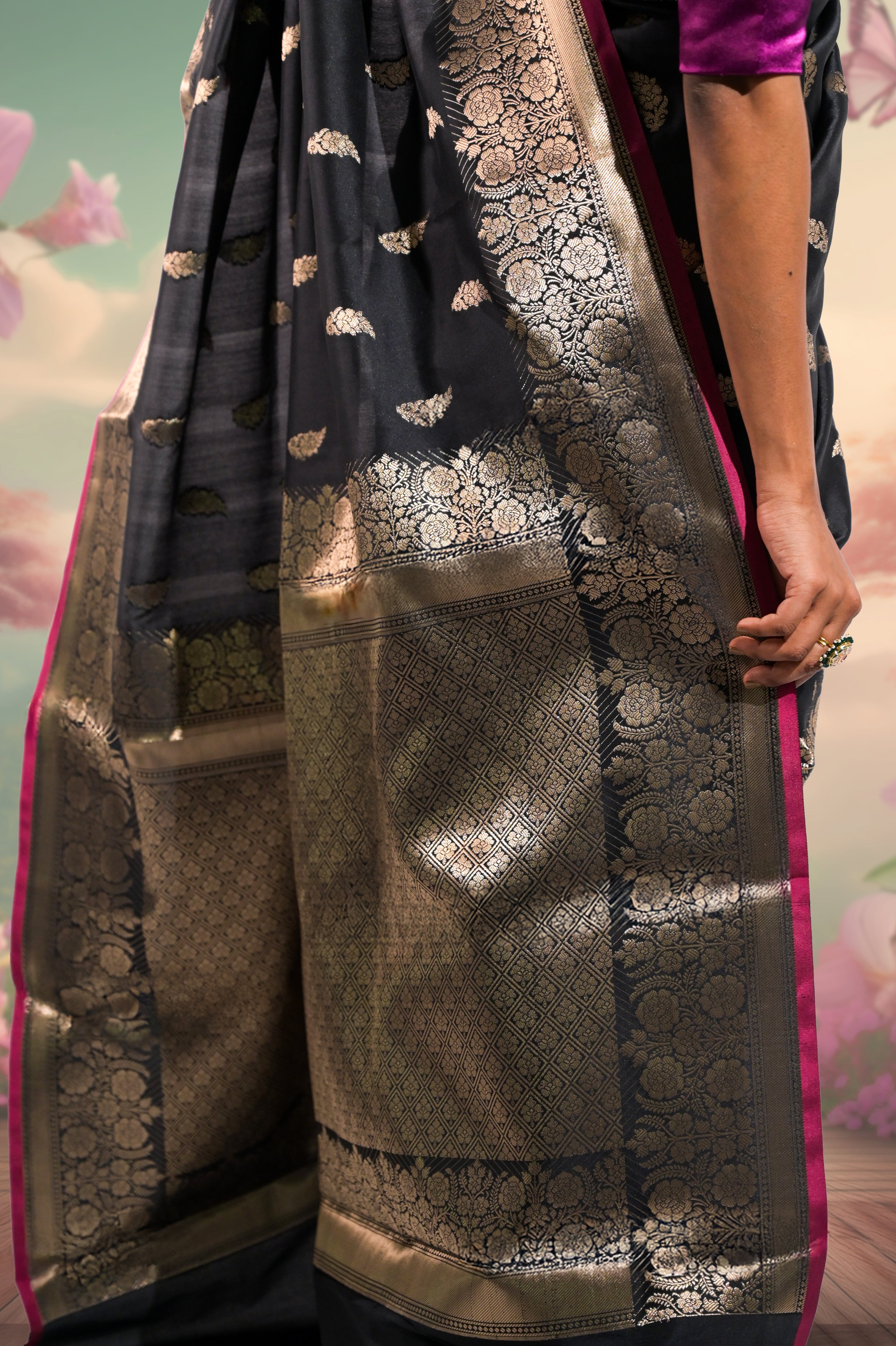 black-banarasi-saree-with-zari-border