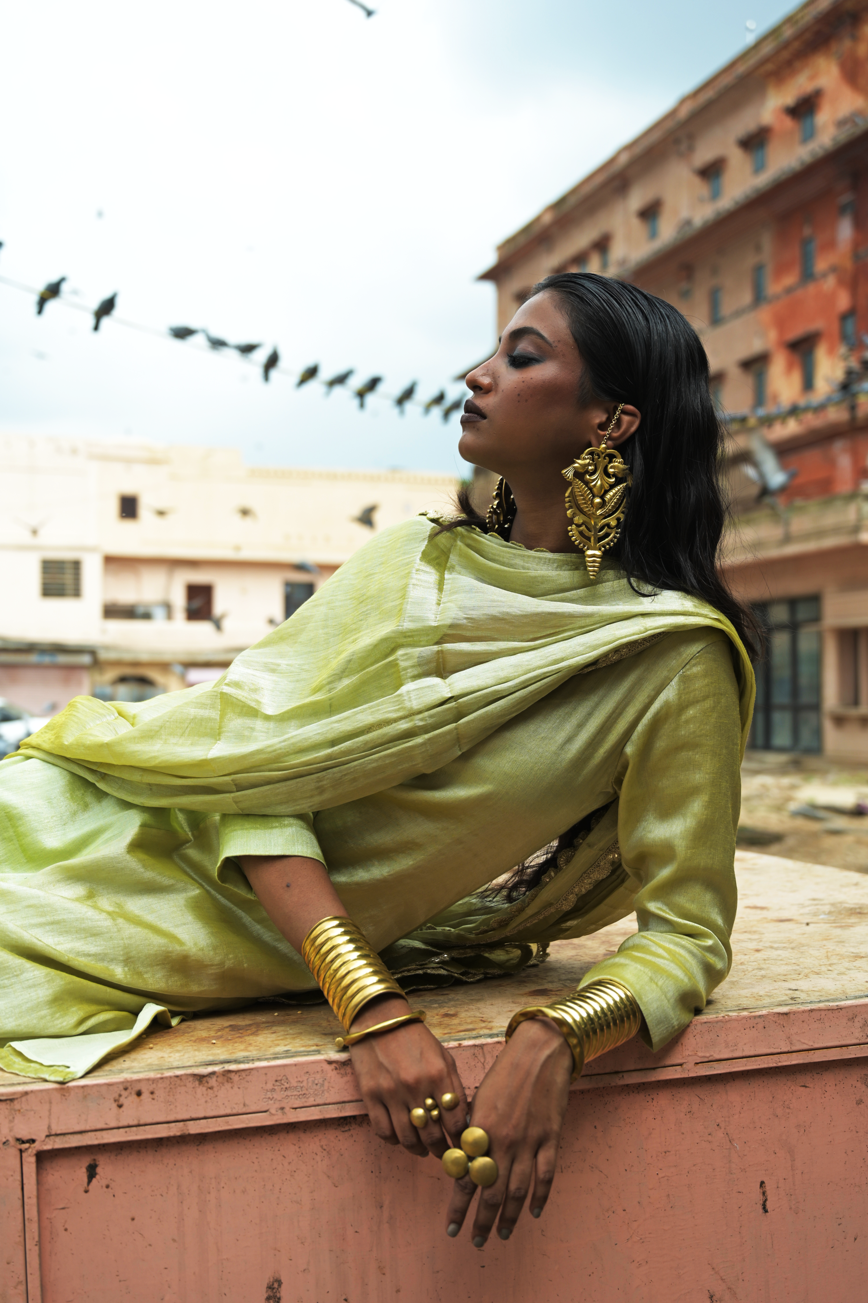 Akshata I Neon green and neon yellow handloom tissue kurti pant set with Dupatta
