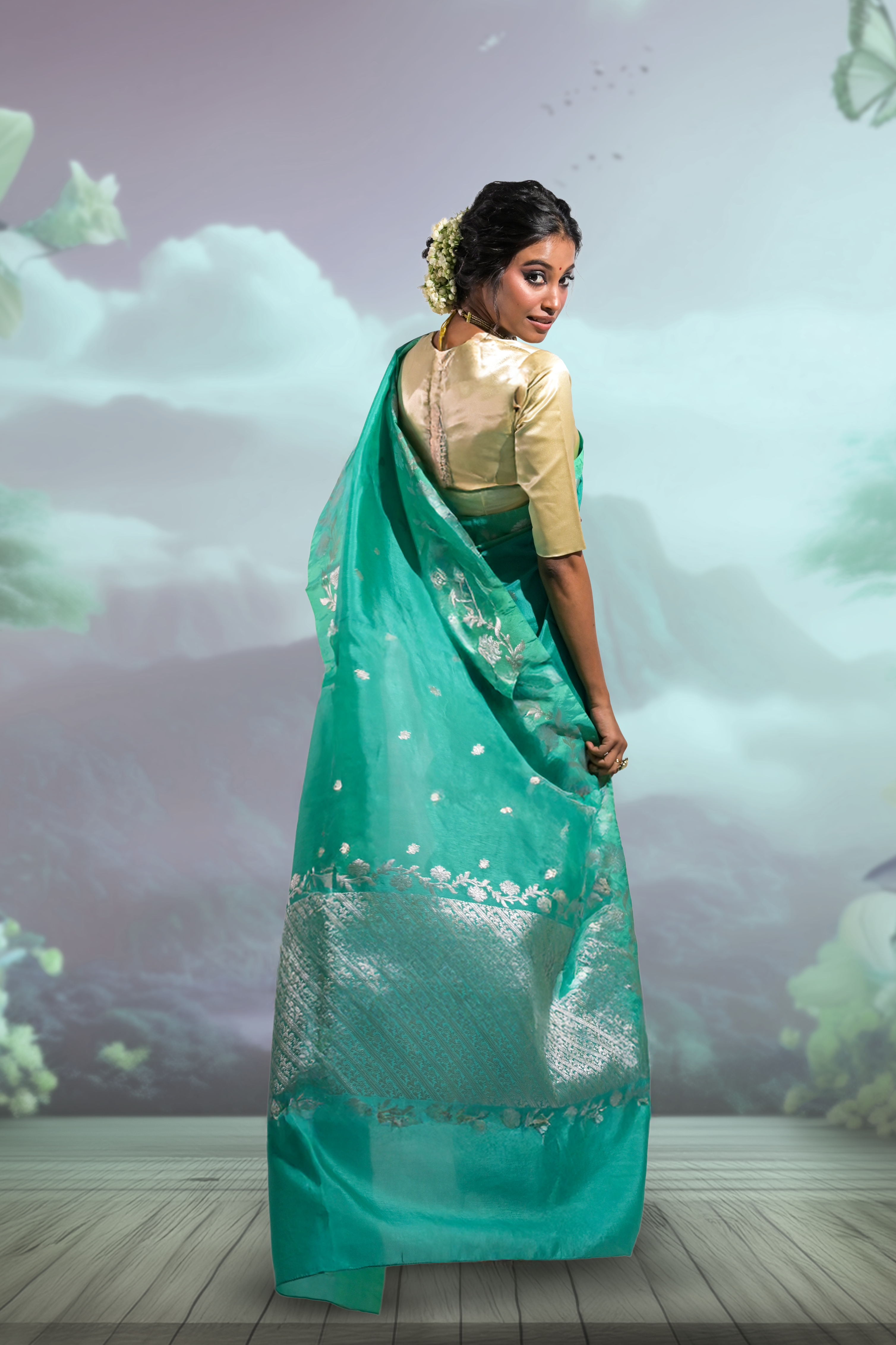 handloom-green-coloured-banarasi-saree