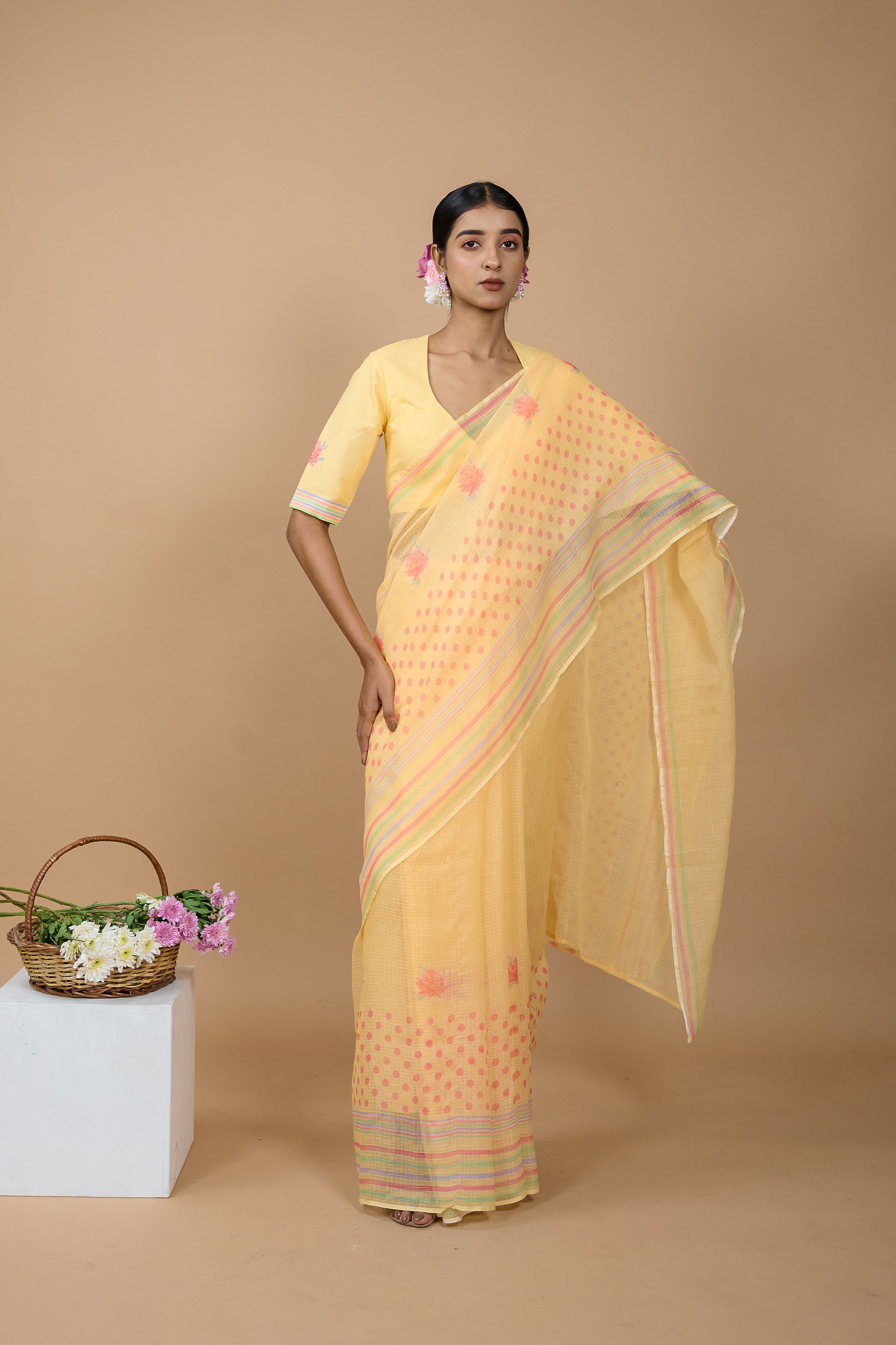 handwoven-yellow-kota-doria-floral-printed-saree