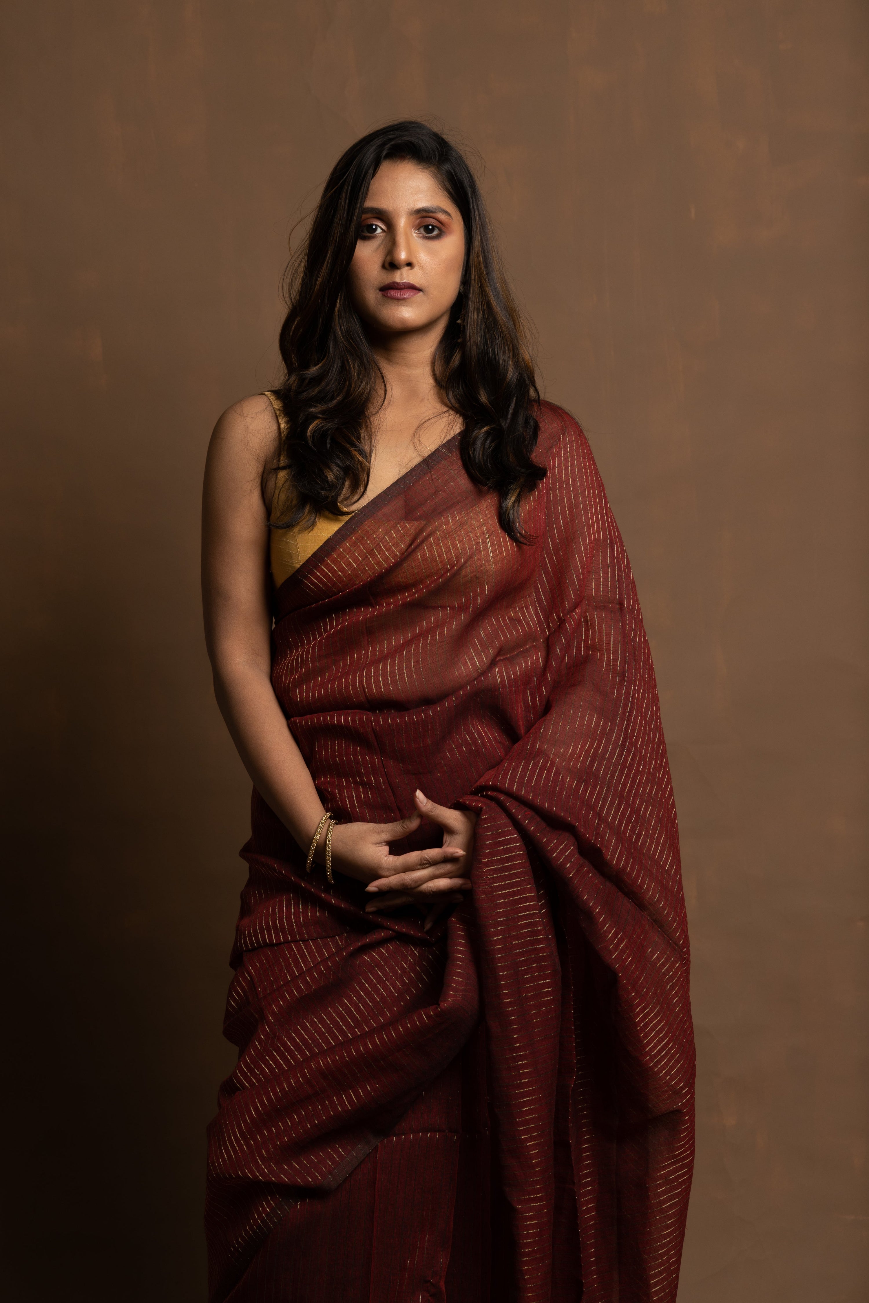 hand-woven-maroon-cotton-saree