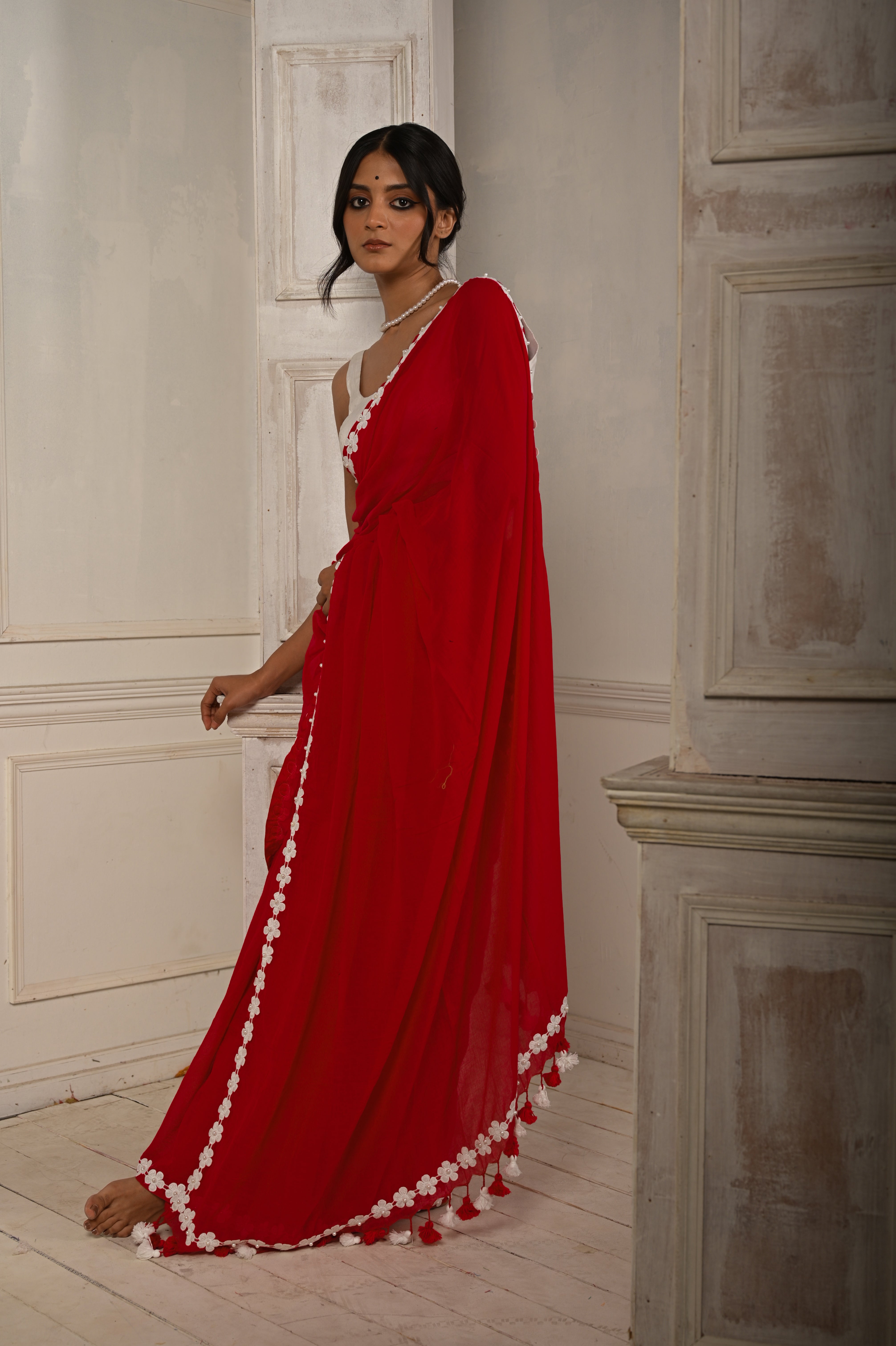 Dhalta Sooraj I Red Cotton Saree With Stitched Lace Floral Embroidered Border