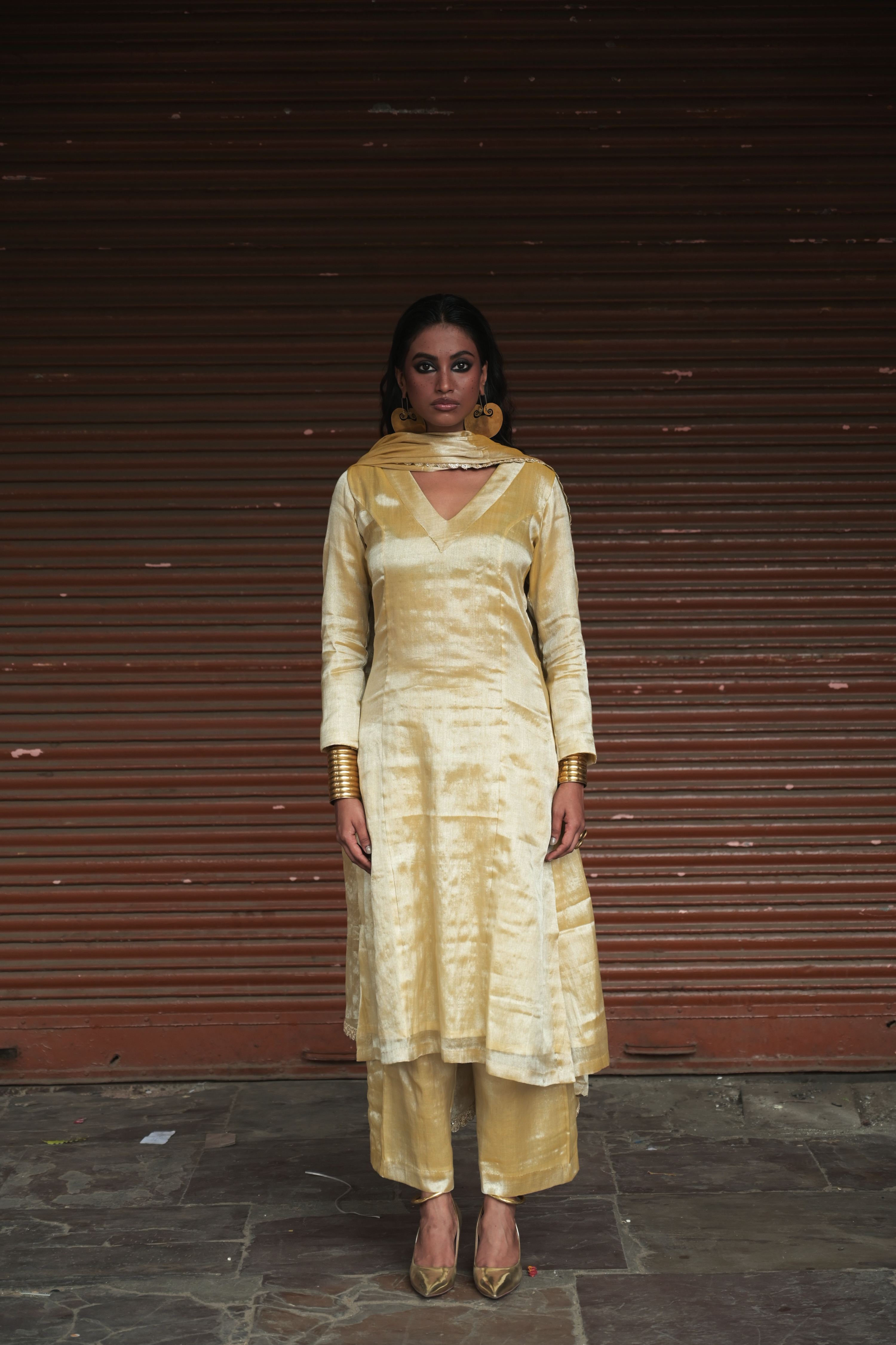 Akshwini I Neon Yellow Handloom Tissue Kurti Pant Set with Dupatta