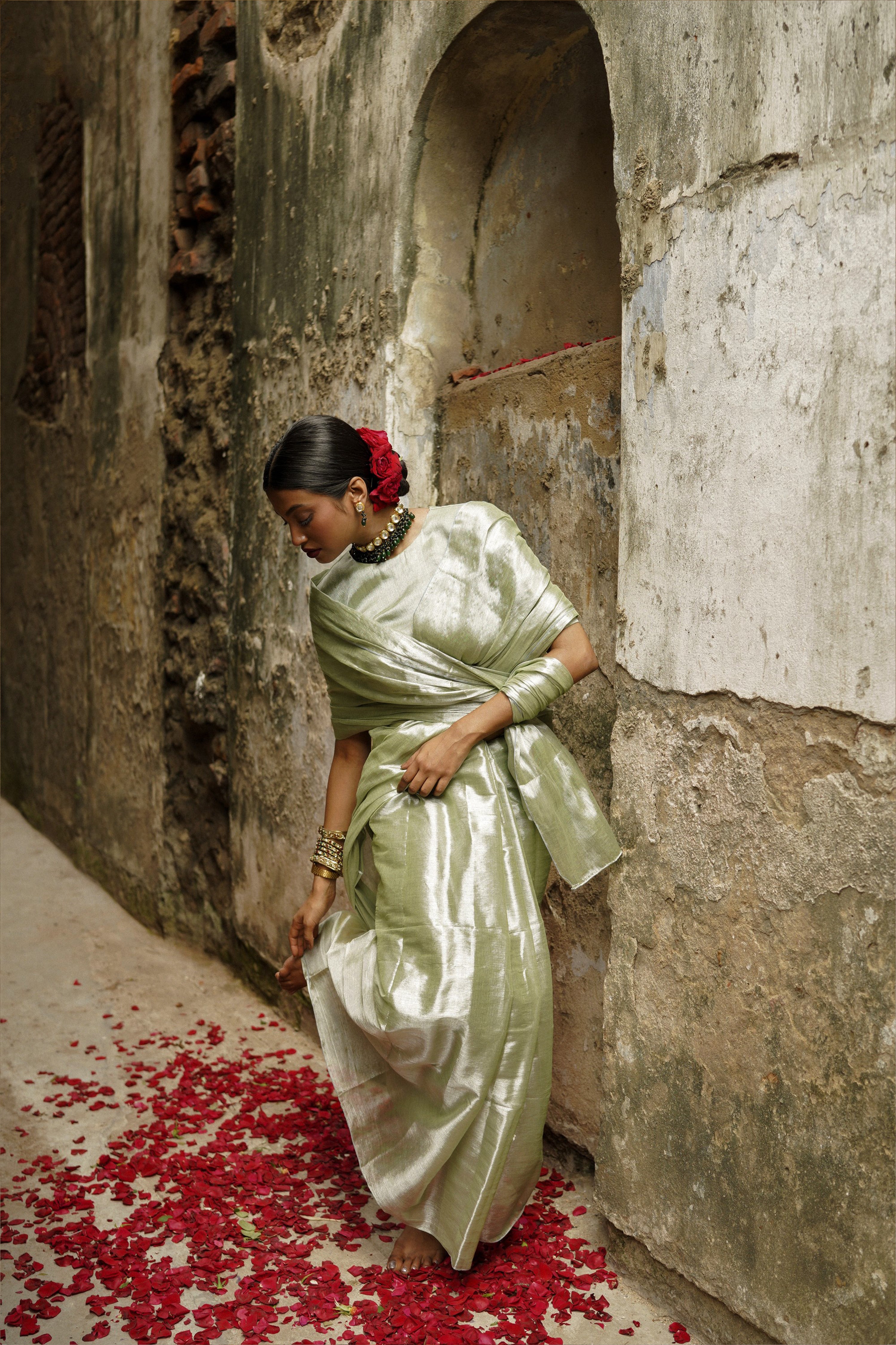 pastel-gareen-handwoven-saree