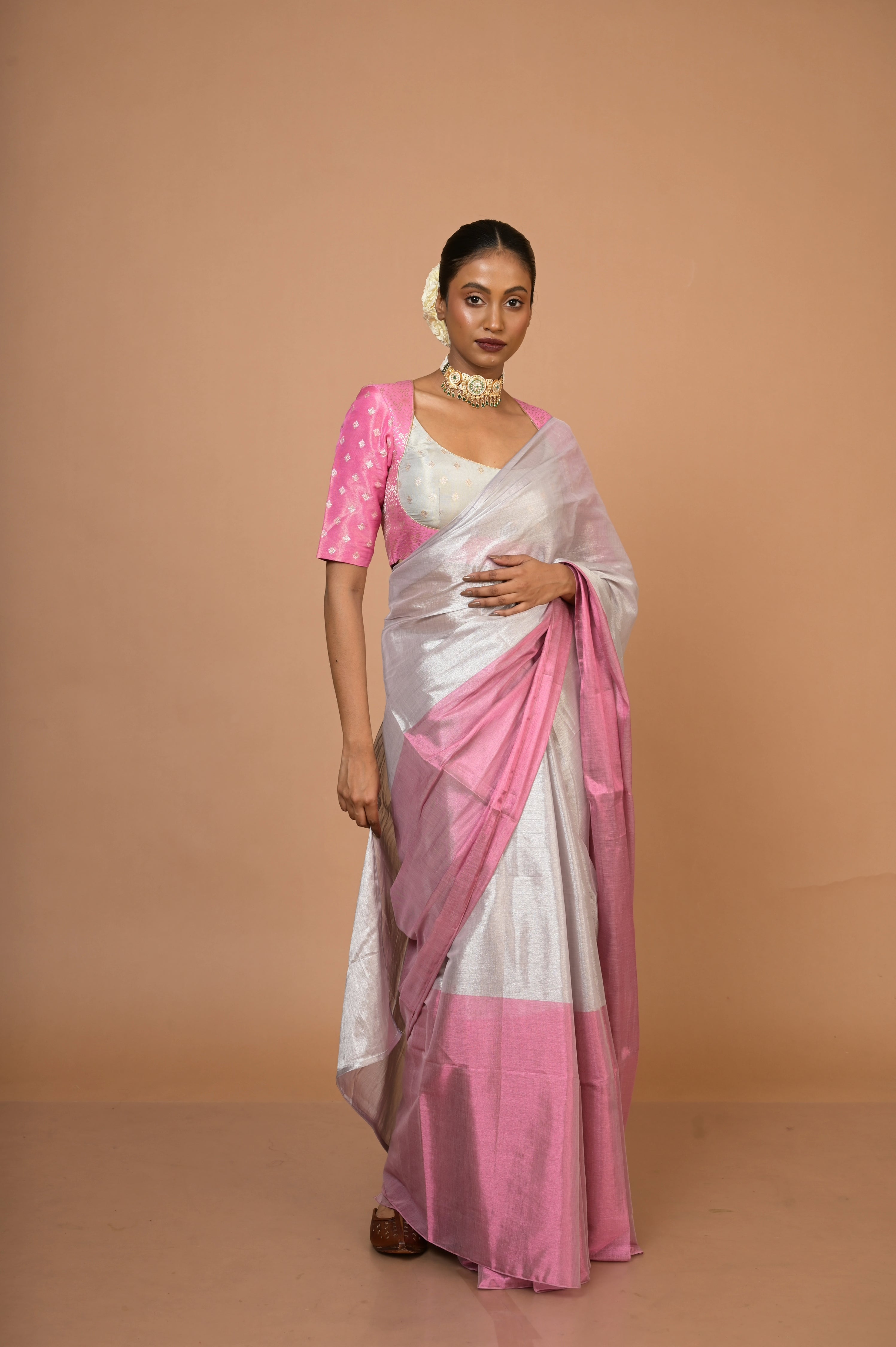 pink-borderd-tissue-saree