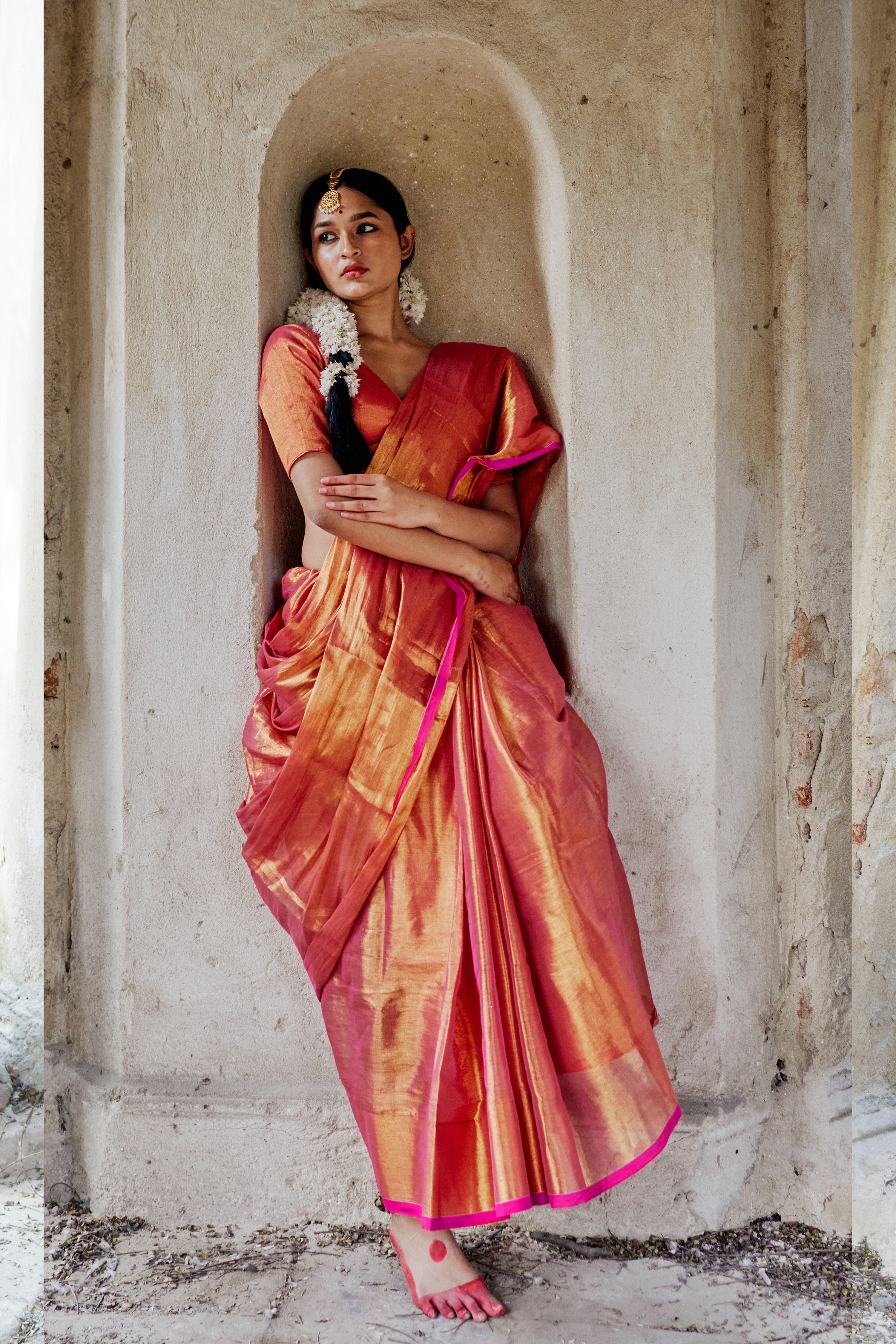 pink-gold-dual-colour-saree