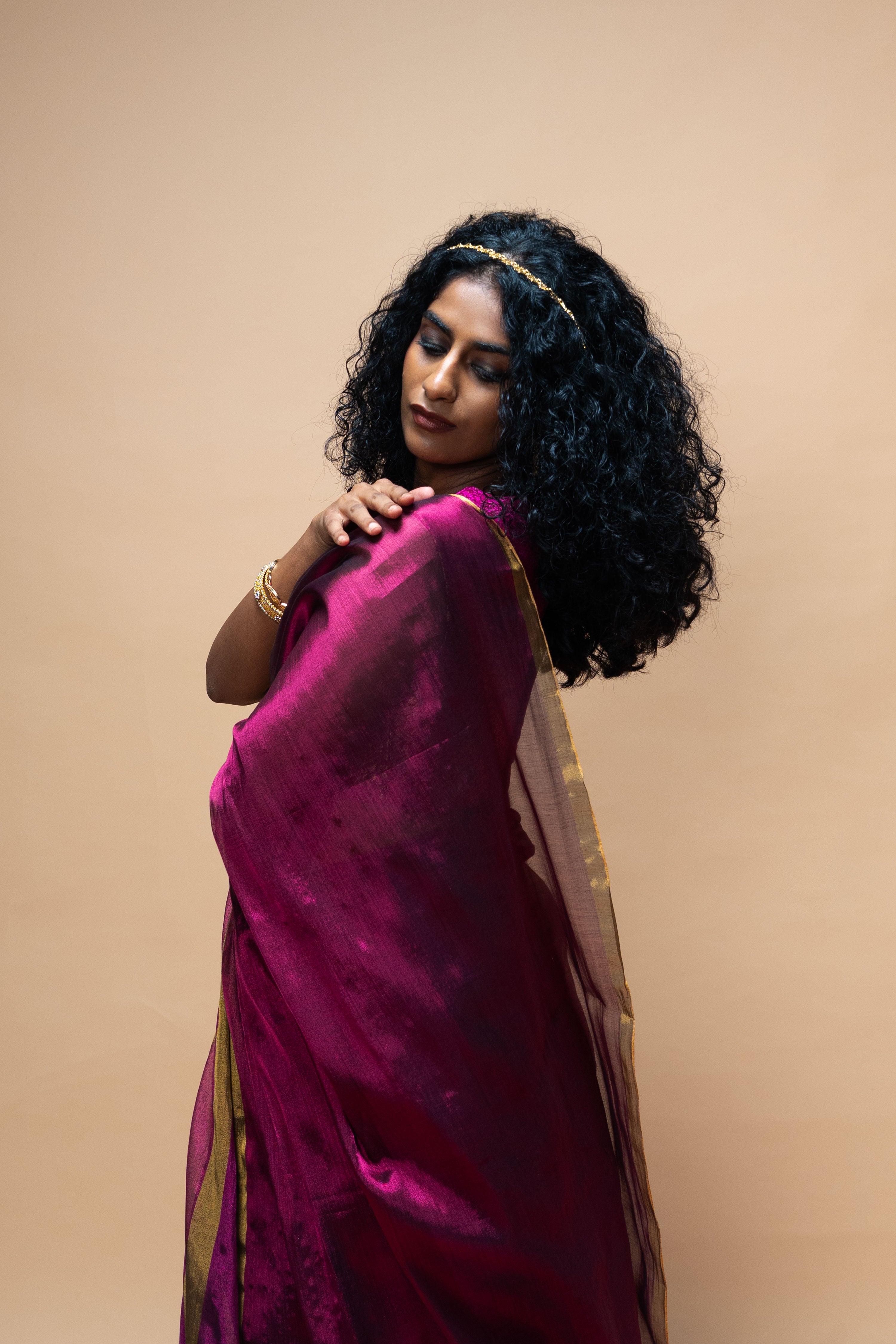 pink-purple-golden-striped-bordered-saree