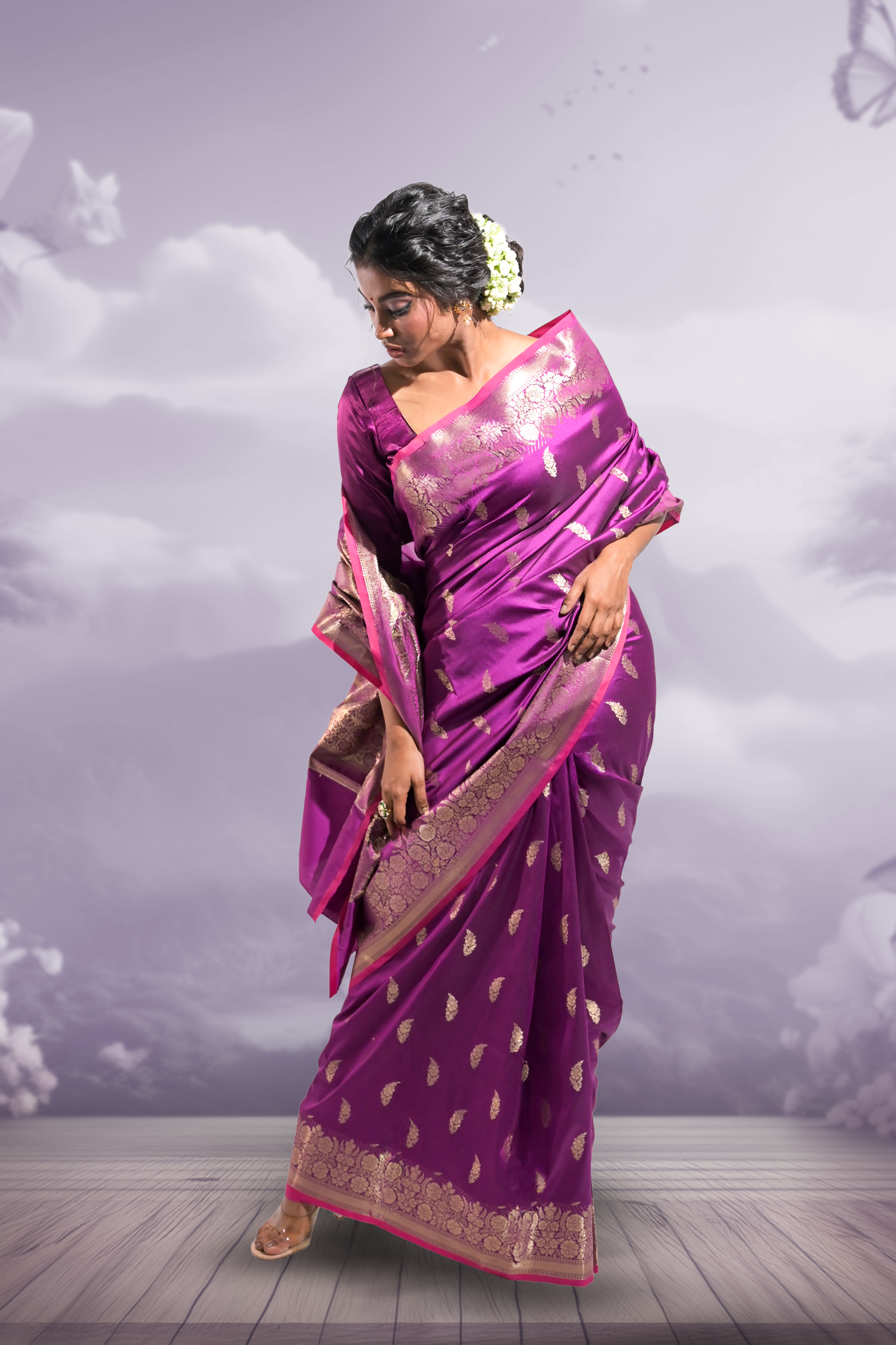 purple-banarasi-saree-with-zari-border