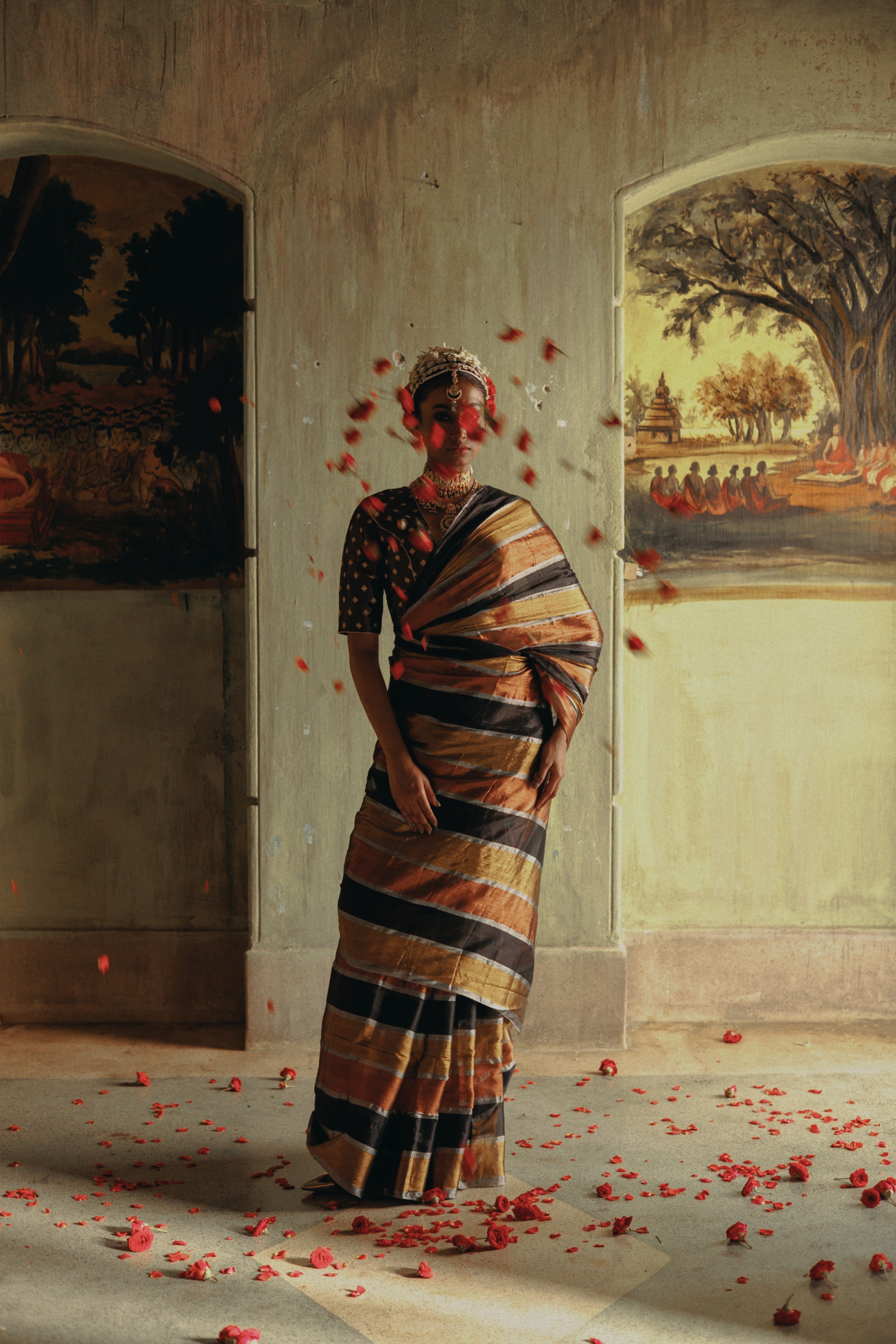 striped-multicolour-tissue-saree